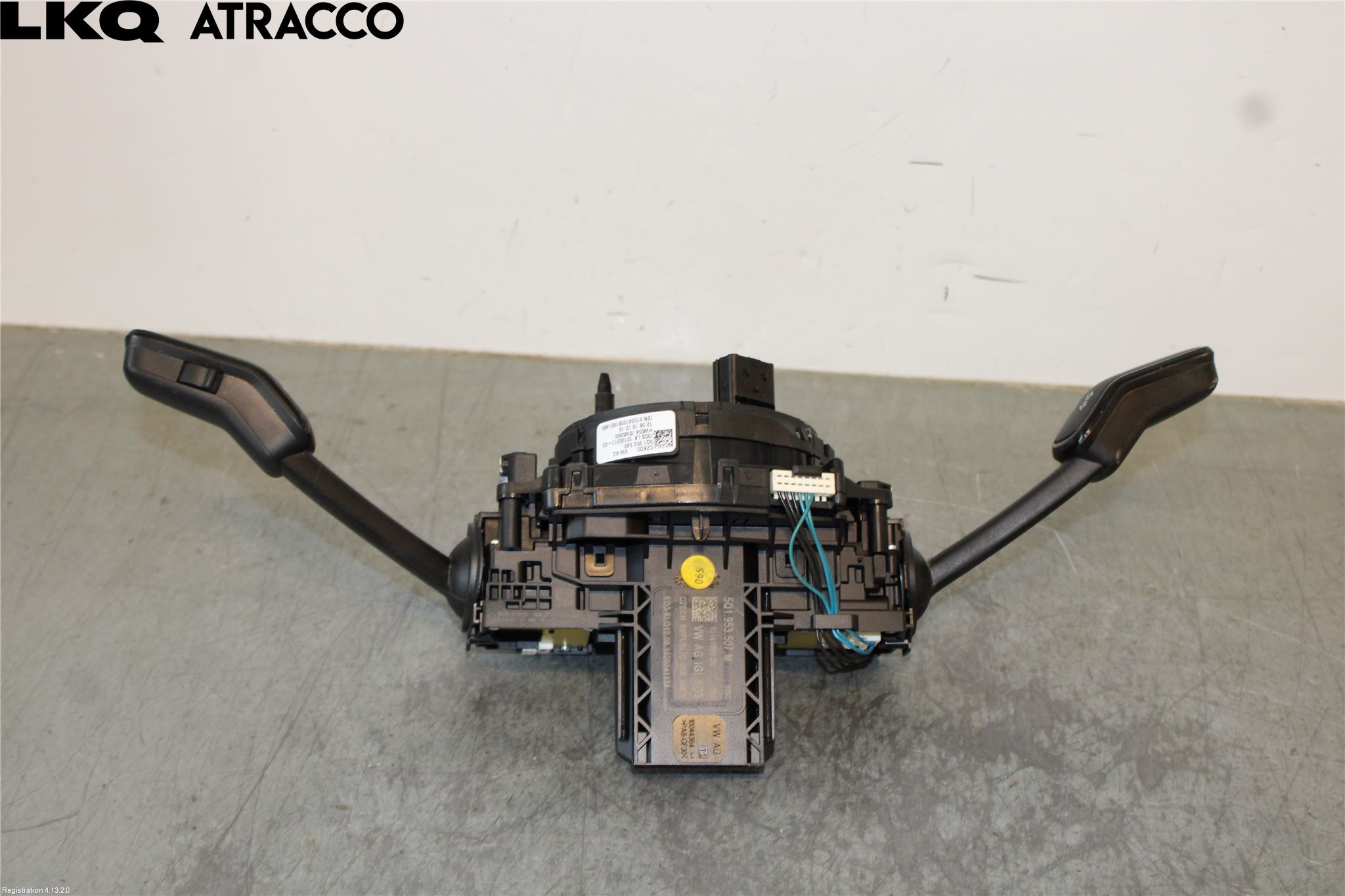 Volkswagen VW GOLF / E-GOLF VII 13-20 Spakcentral