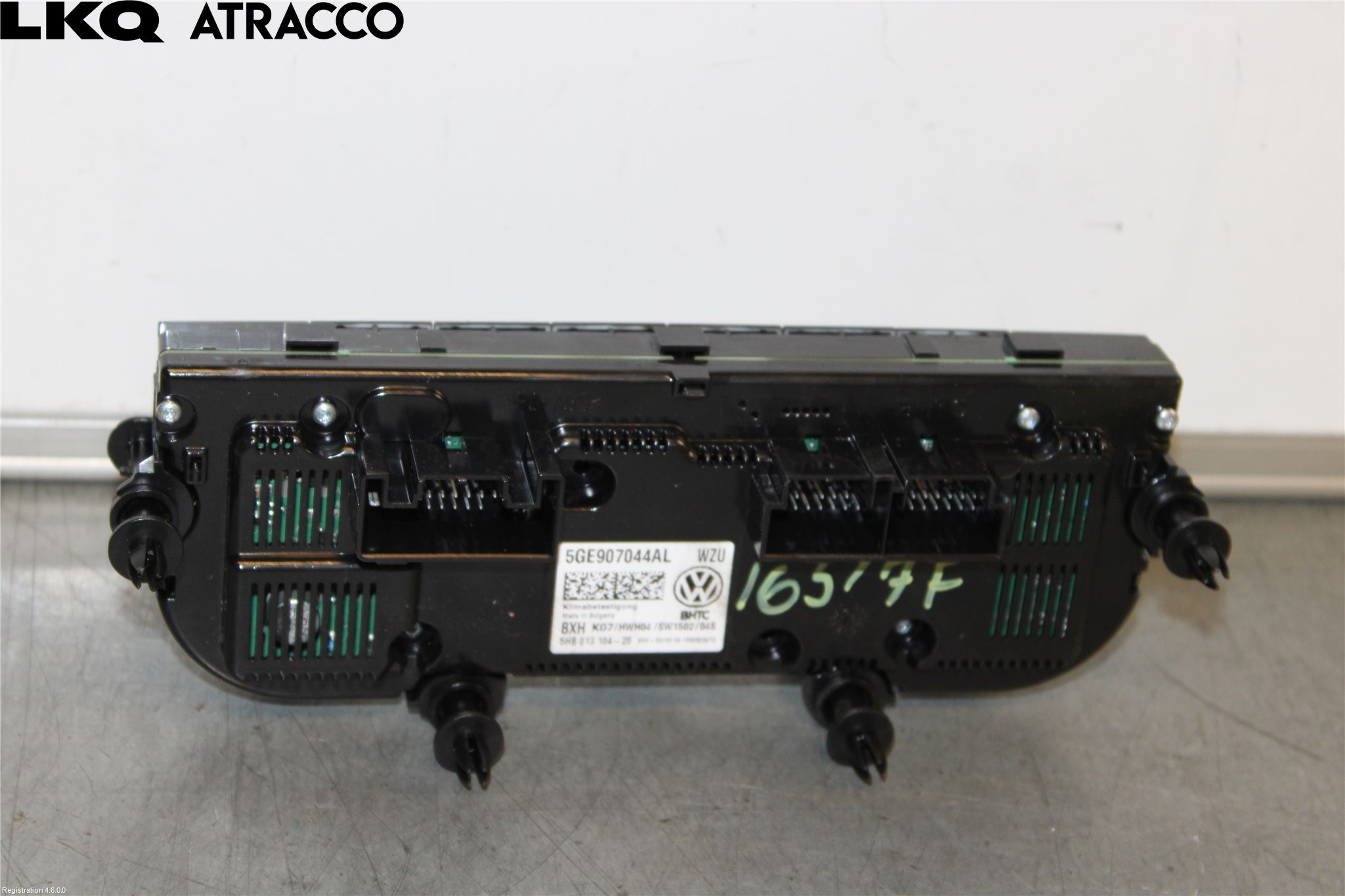 Volkswagen VW PASSAT 15-19 Ac Styrenhet Ac Manöveren