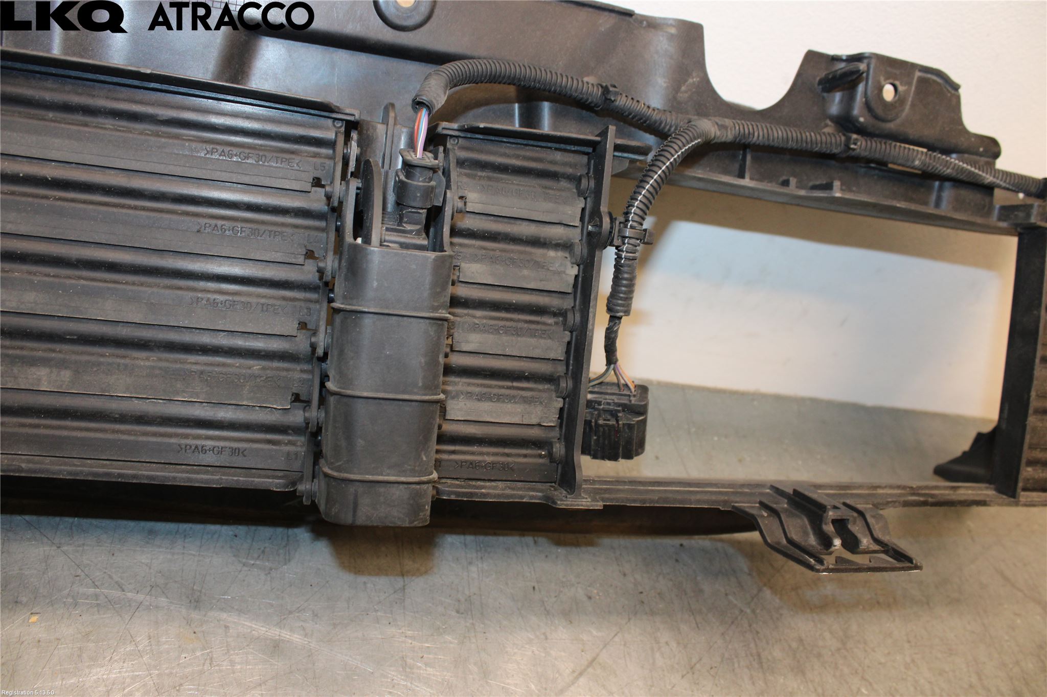 Volvo V60 14-18 Front Övrigt