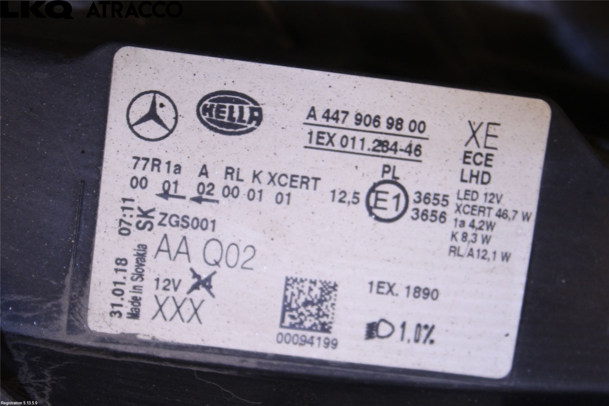 Mercedes-Benz MB VITO/V-KLASS (W640,W447,W448) 14- Strålkastare Höger
