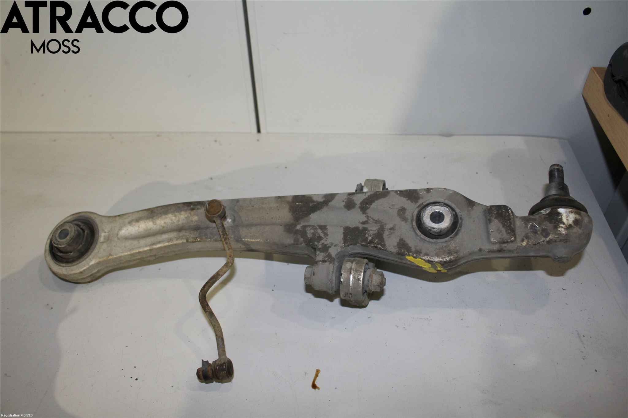 Audi A8/S8 4D 94-02 Bärarm Fram Undre Hö