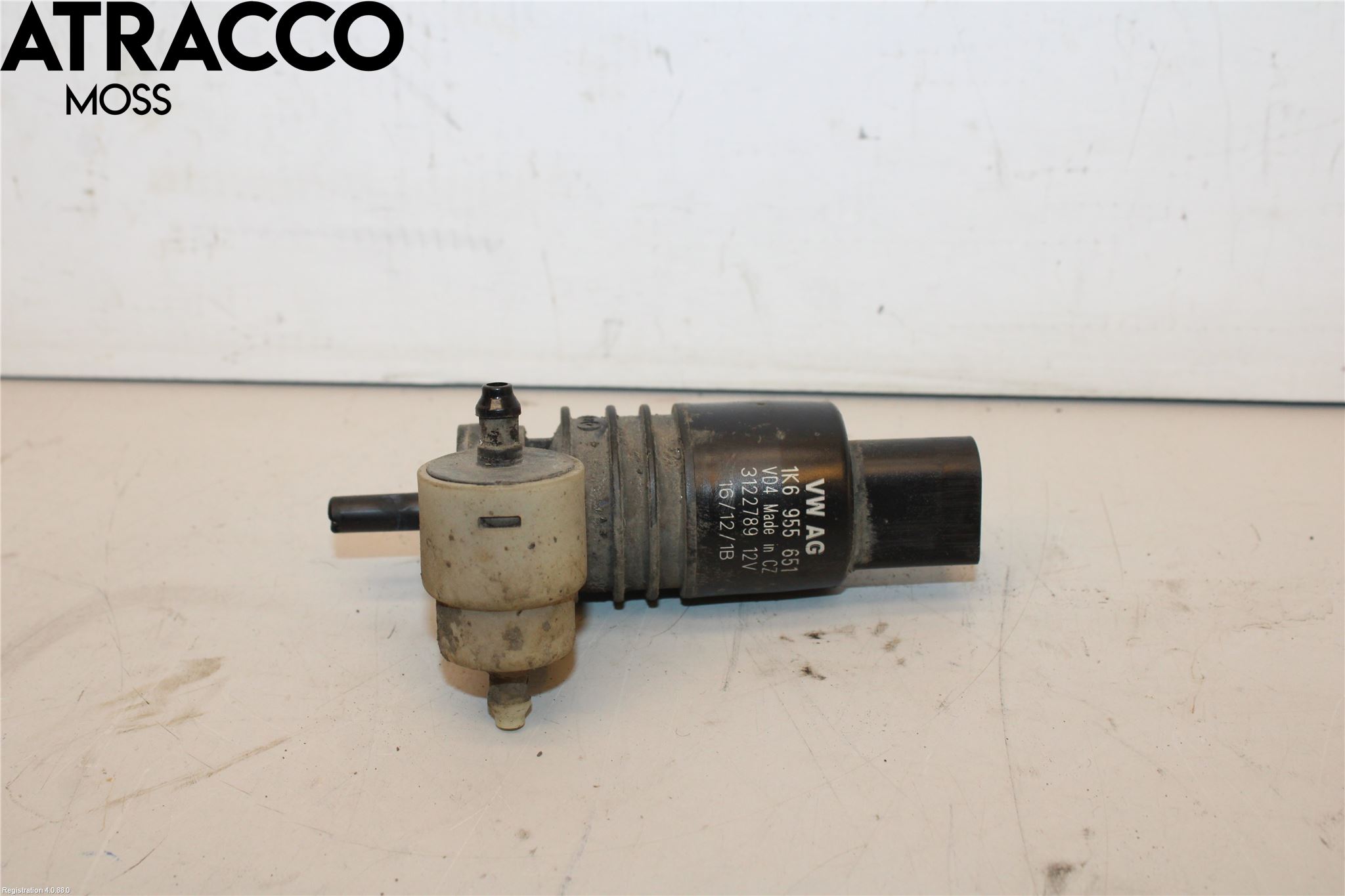 Volkswagen VW GOLF VI 09-13 Spolarpump Baklucka