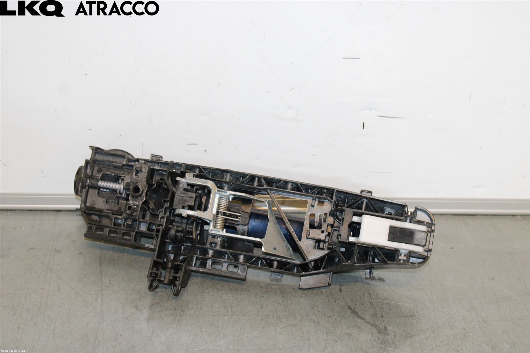 Mercedes-Benz MB C-KLASS (W205) 14-21 Dörrhandtag Yttre Vä