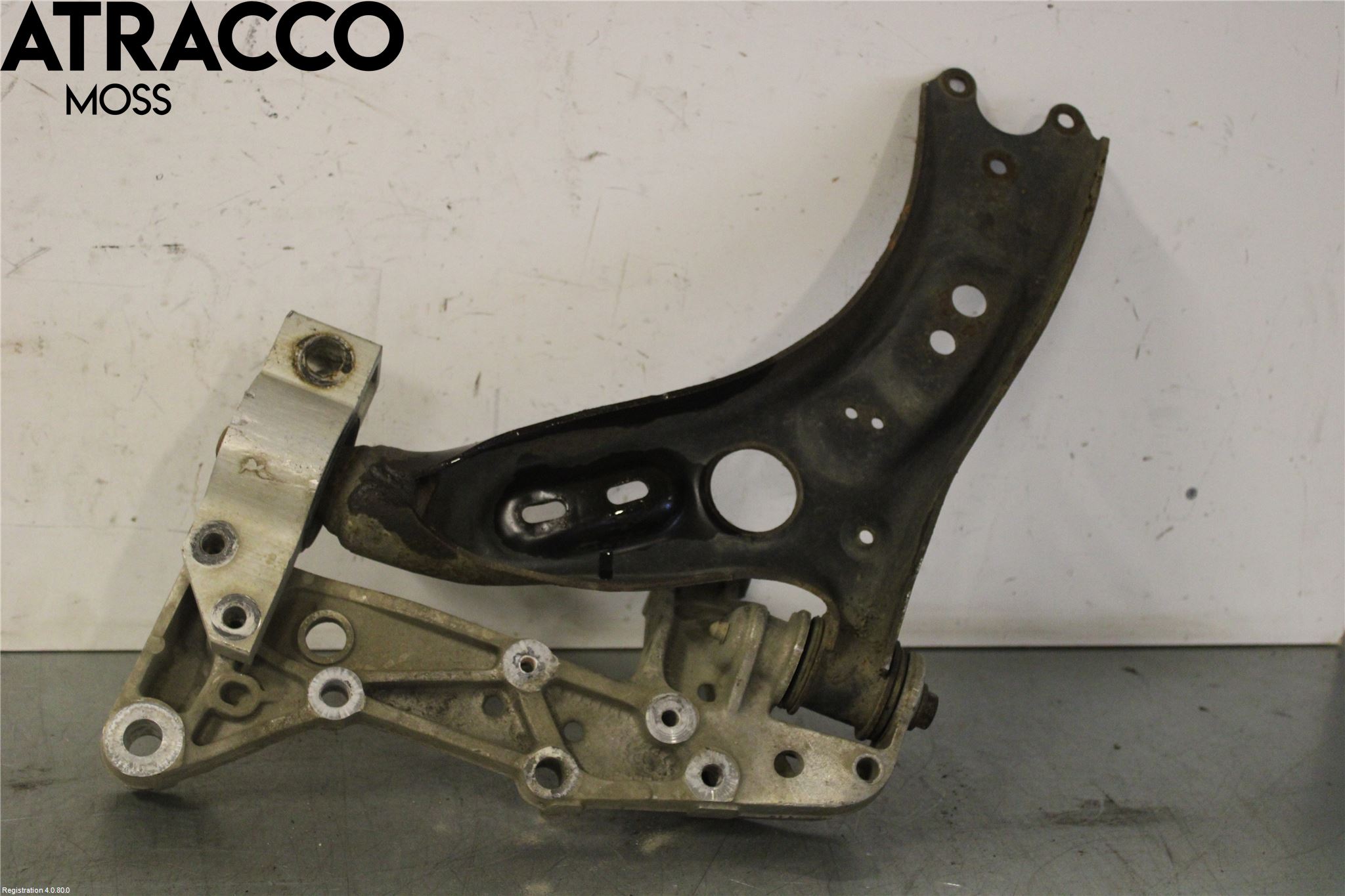 Volkswagen VW GOLF VI 09-13 Framvagn Fäste-Kudde