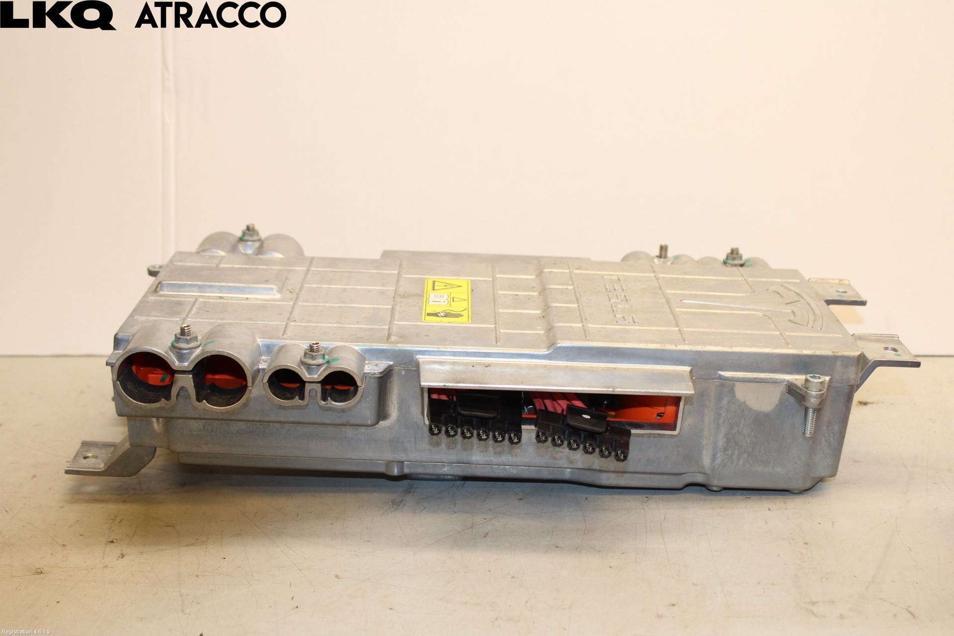 Tesla MODEL S 13- Inverter 12 -> 220 V