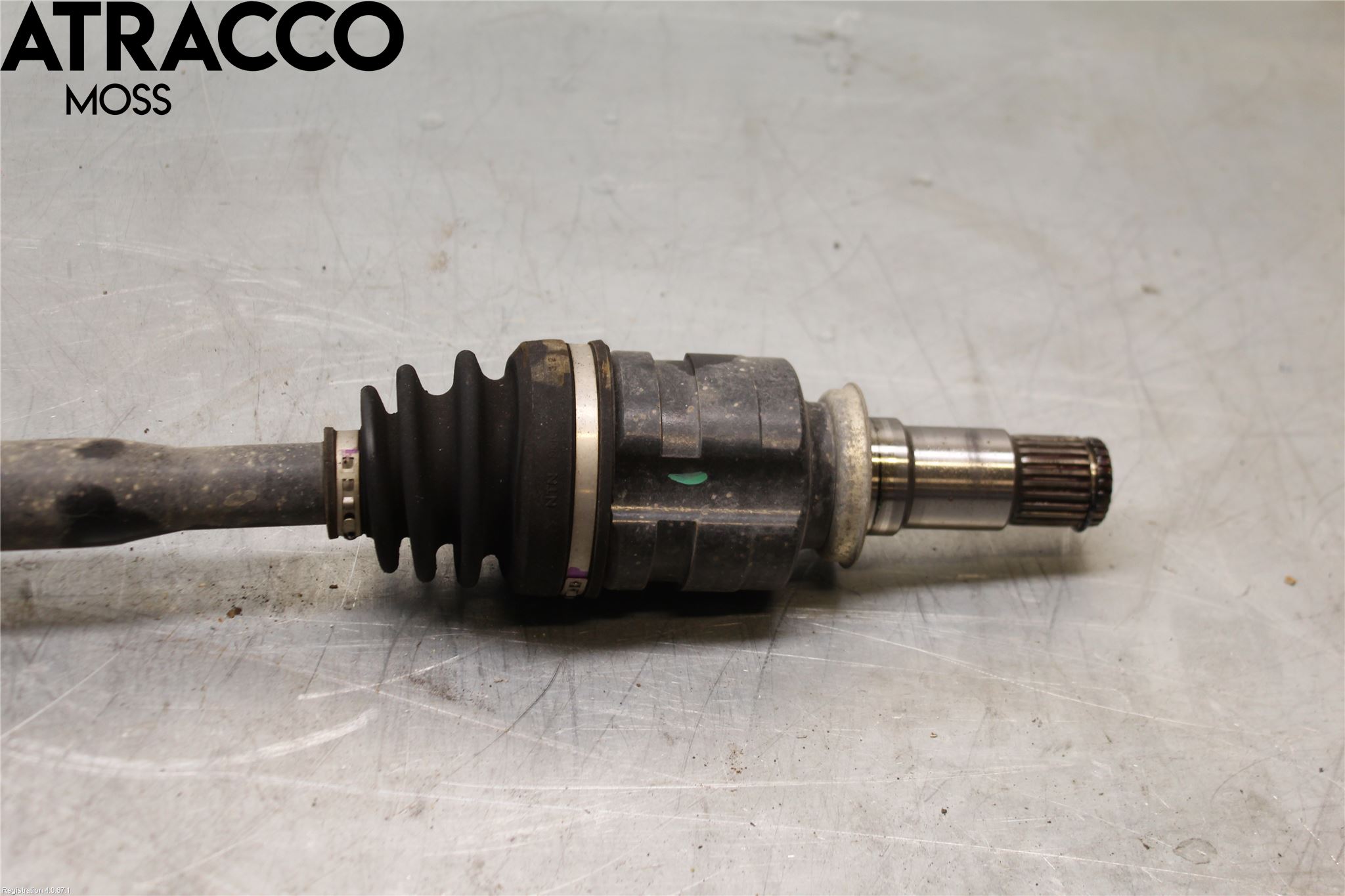 Toyota AURIS 13-19 Drivaxel Fram Höger