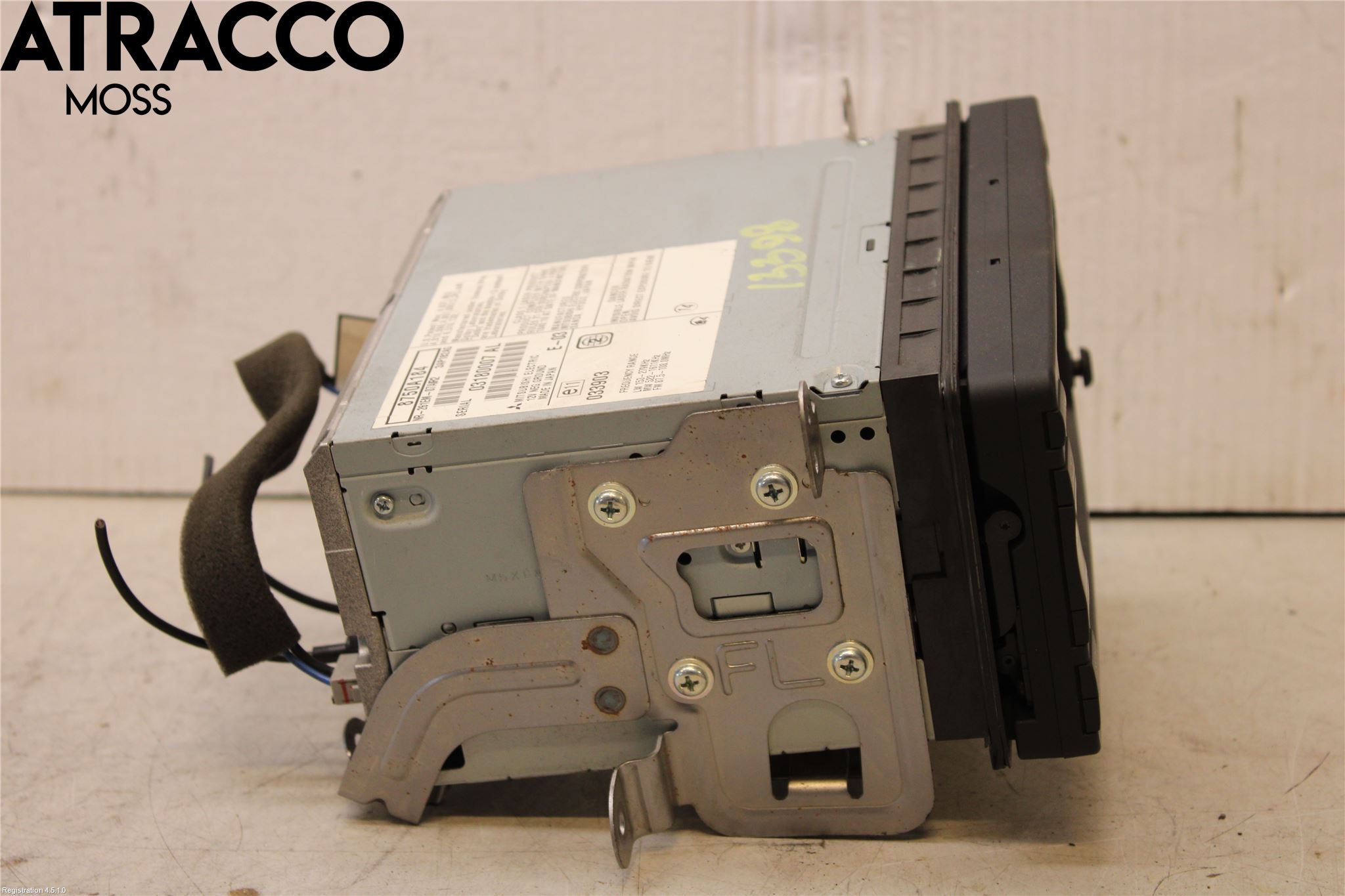 Mitsubishi OUTLANDER 07-12 Radio