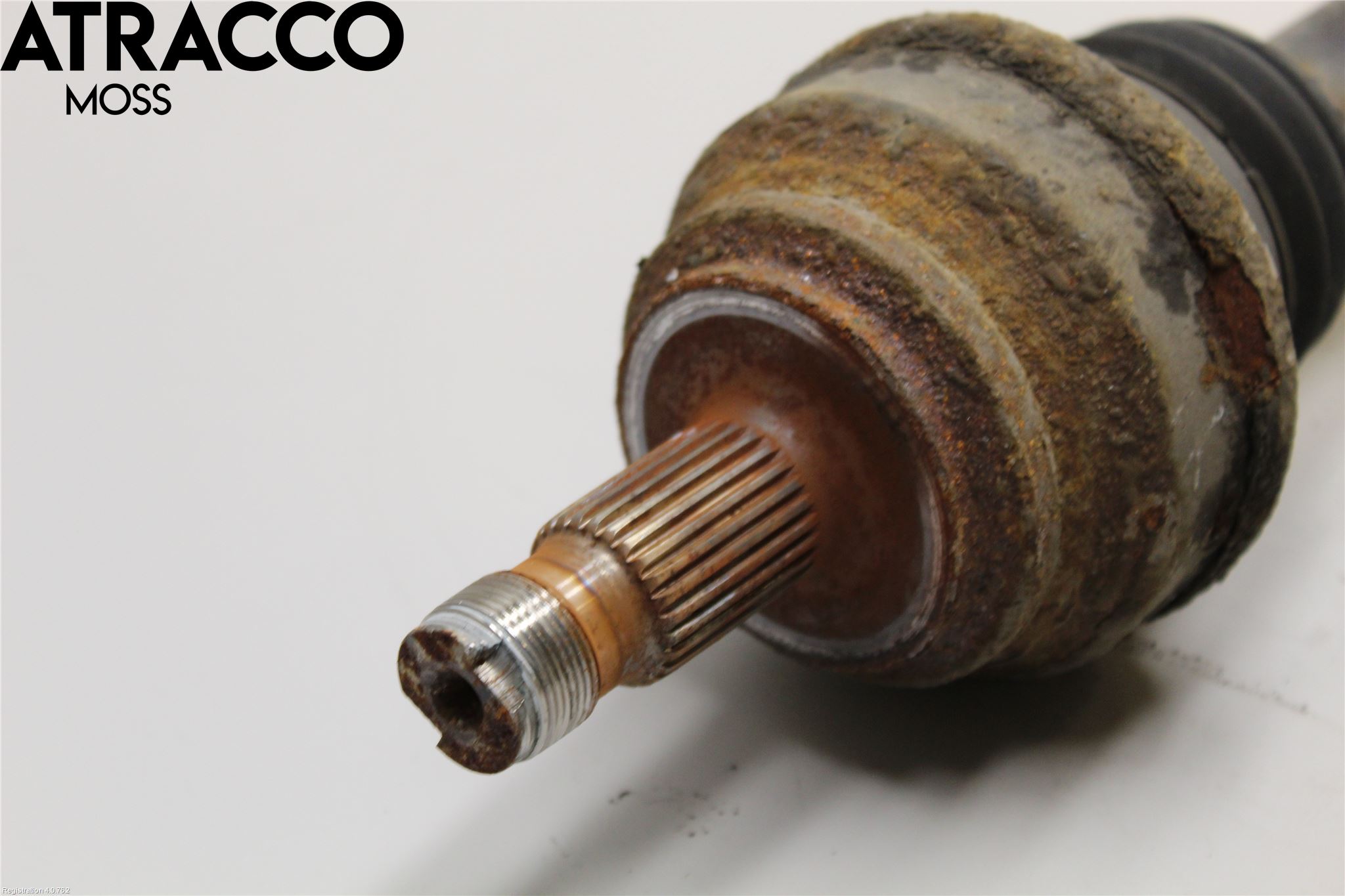 Mercedes-Benz MB C-KLASS (W205) 14-21 Drivaxel Bak Höger