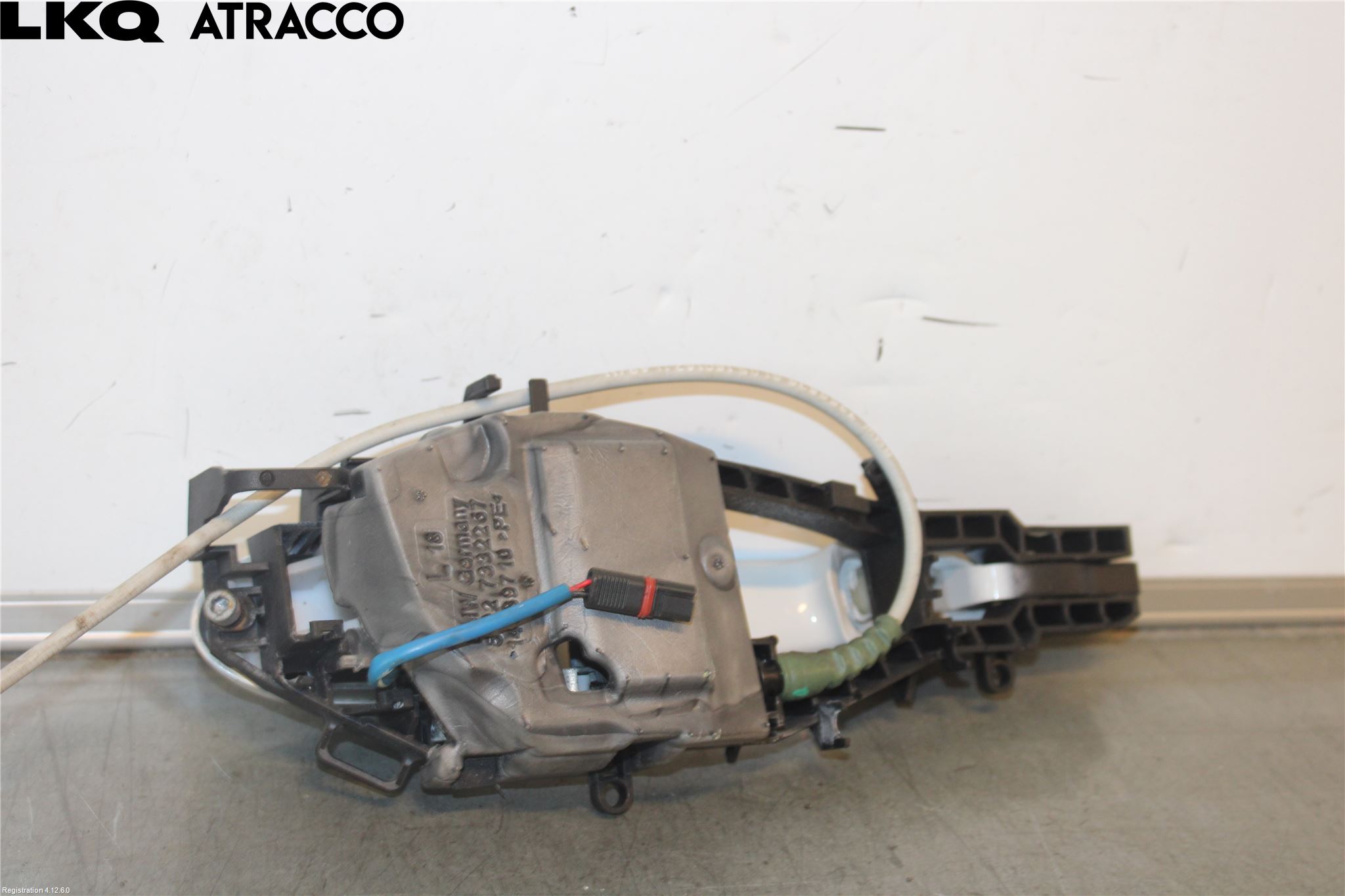 BMW 3 F30/F31/F80 12-19 Dörrhandtag Yttre Vä