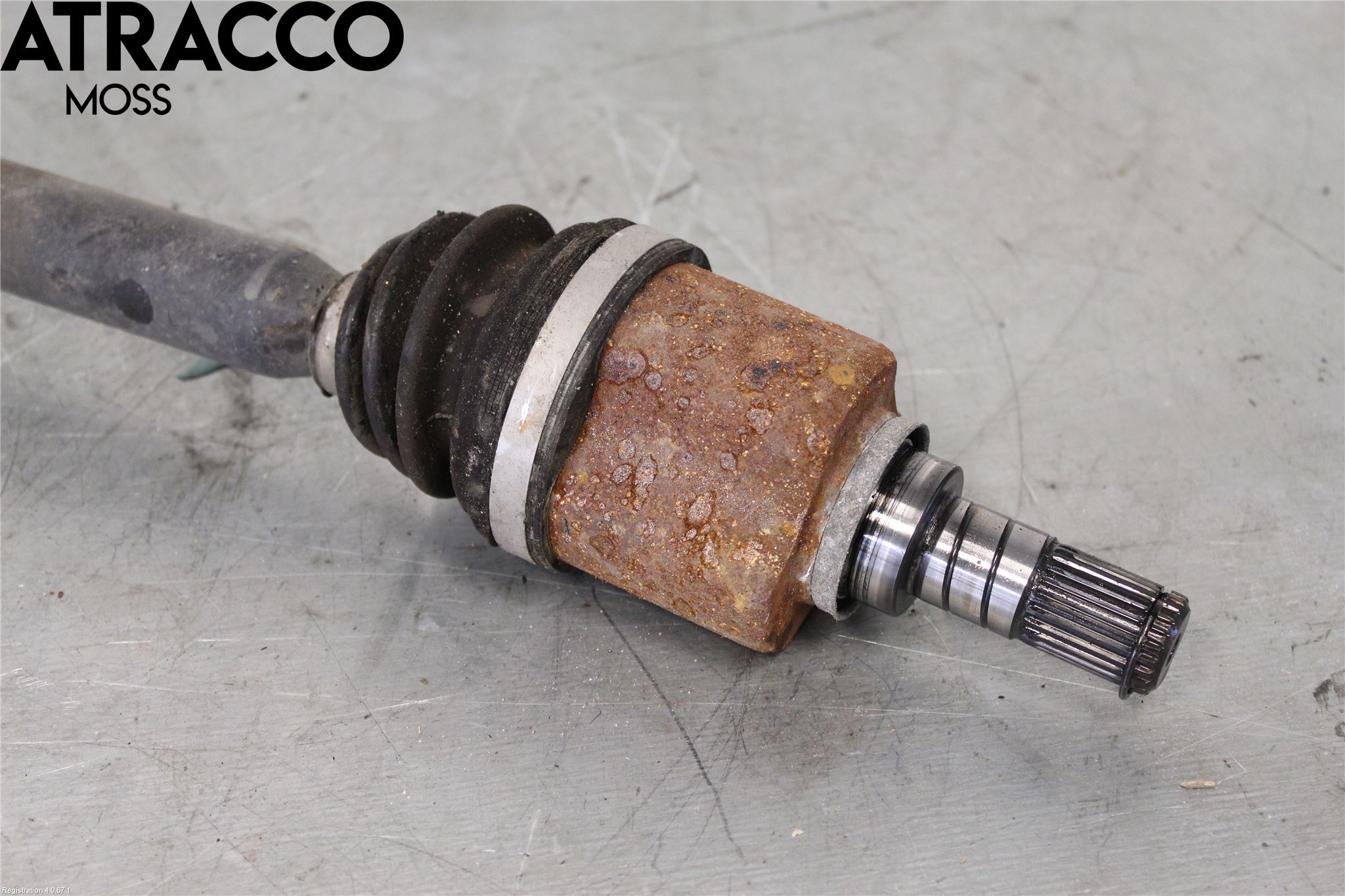 Nissan LEAF 11-17 Drivaxel Fram Vänster