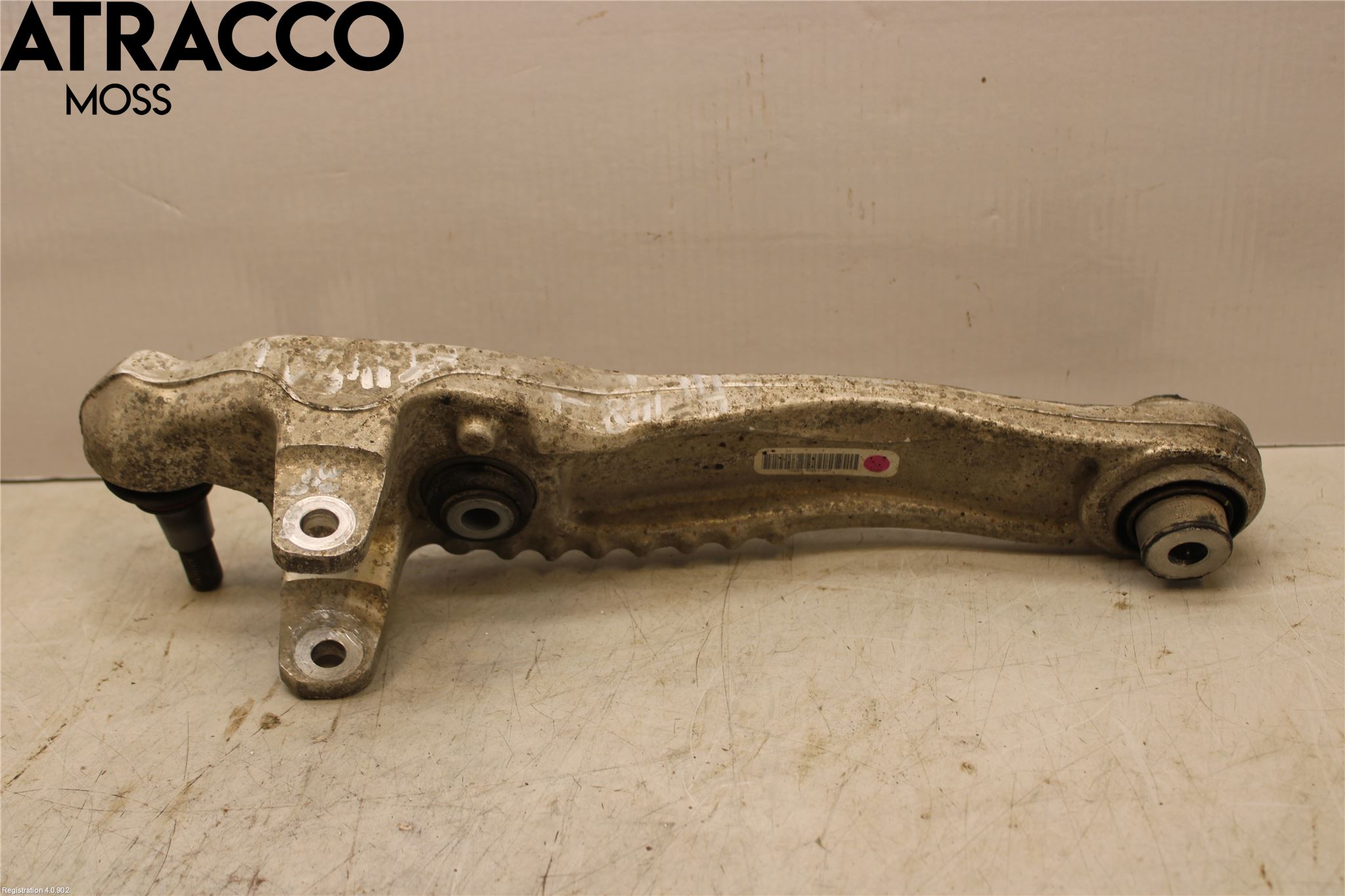 Jaguar F-PACE Bärarm Fram Undre Hö