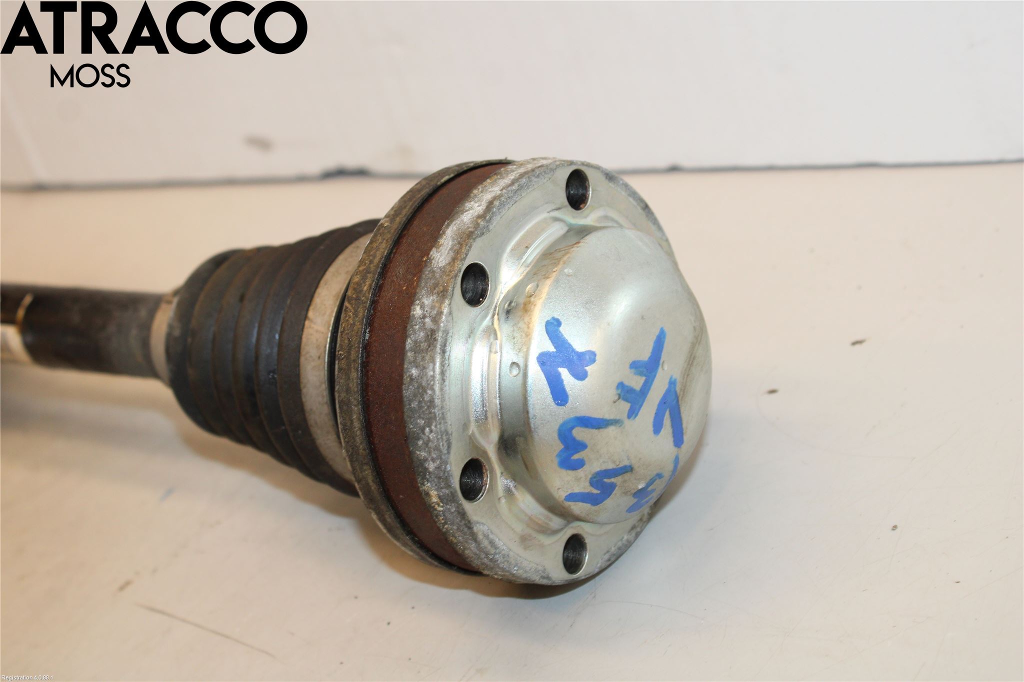 Skoda ROOMSTER Drivaxel Fram Vänster