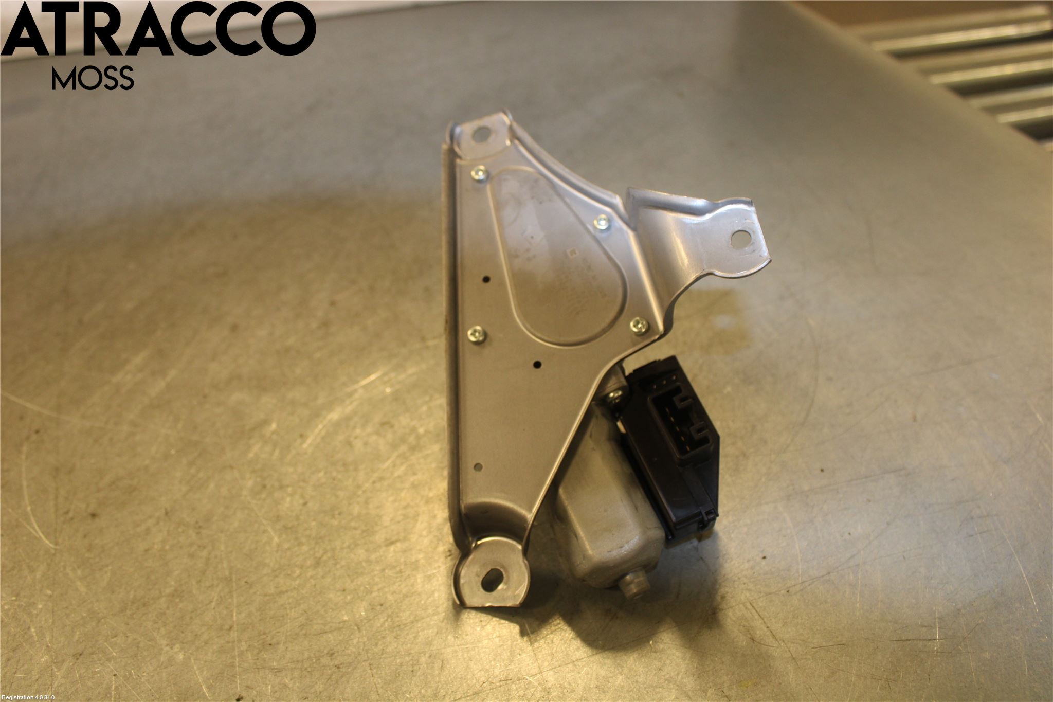 Toyota YARIS XP130 12-14 Torkarmotor Baklucka