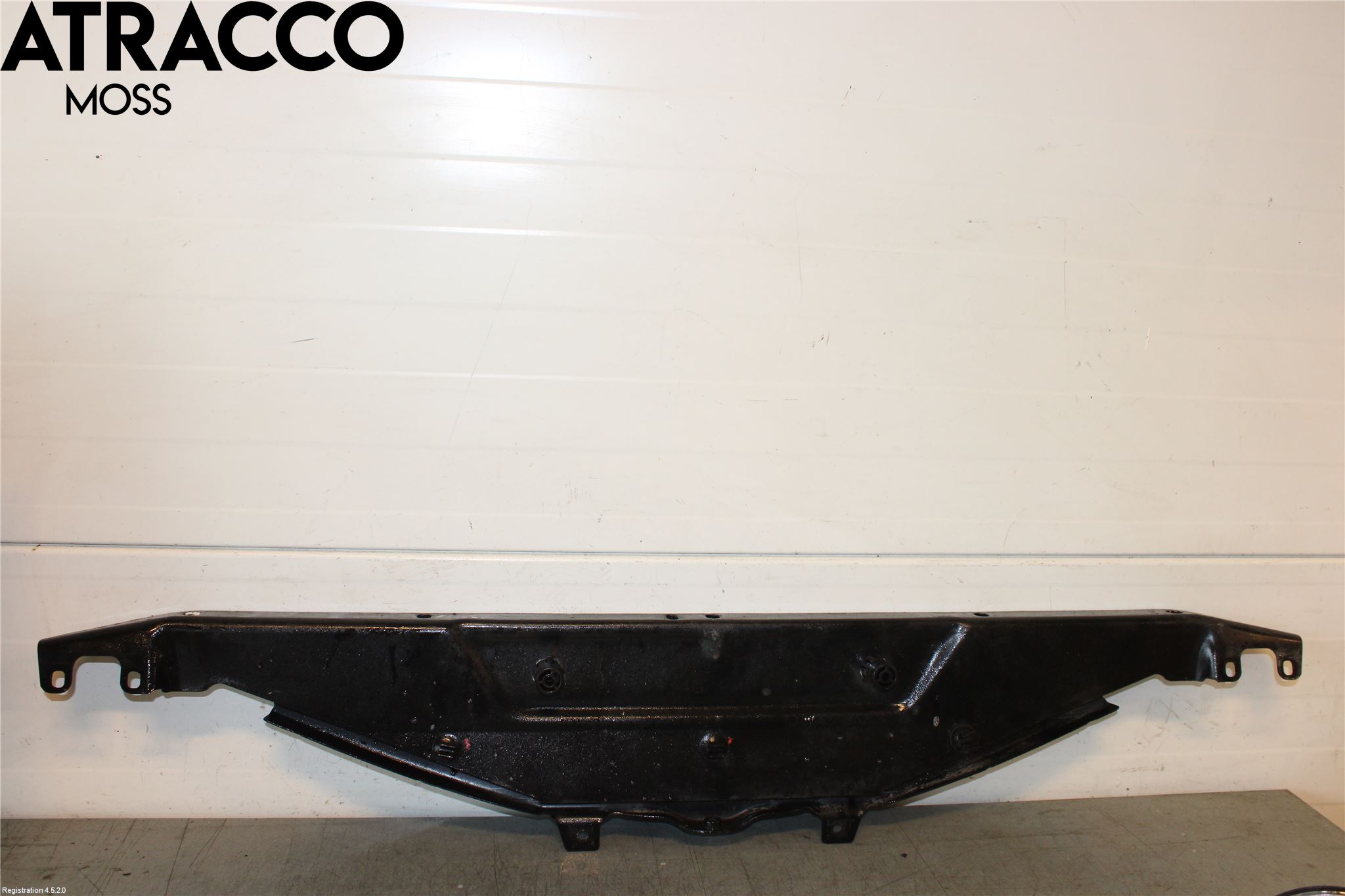 BMW 5 F10/F11/F18 09-17 Frontplåt