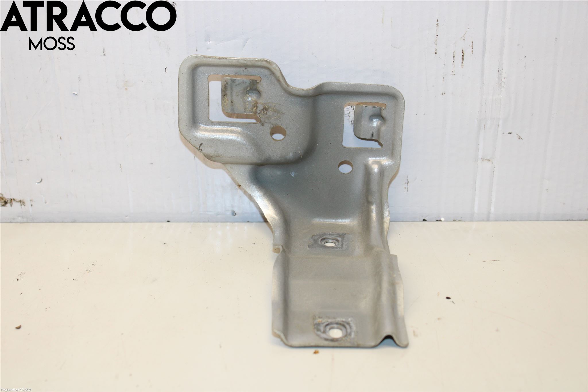 Toyota COROLLA 02-07 Stötfångarbärjärn Fram