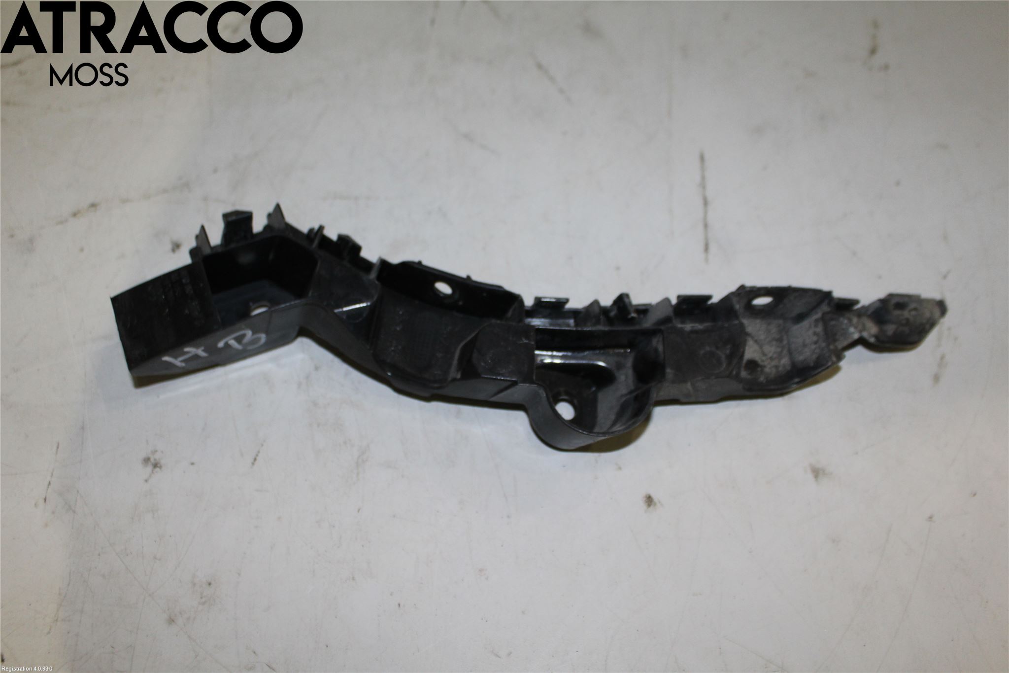Seat IBIZA V 17-20 Stötfångarfäste Bak Hö