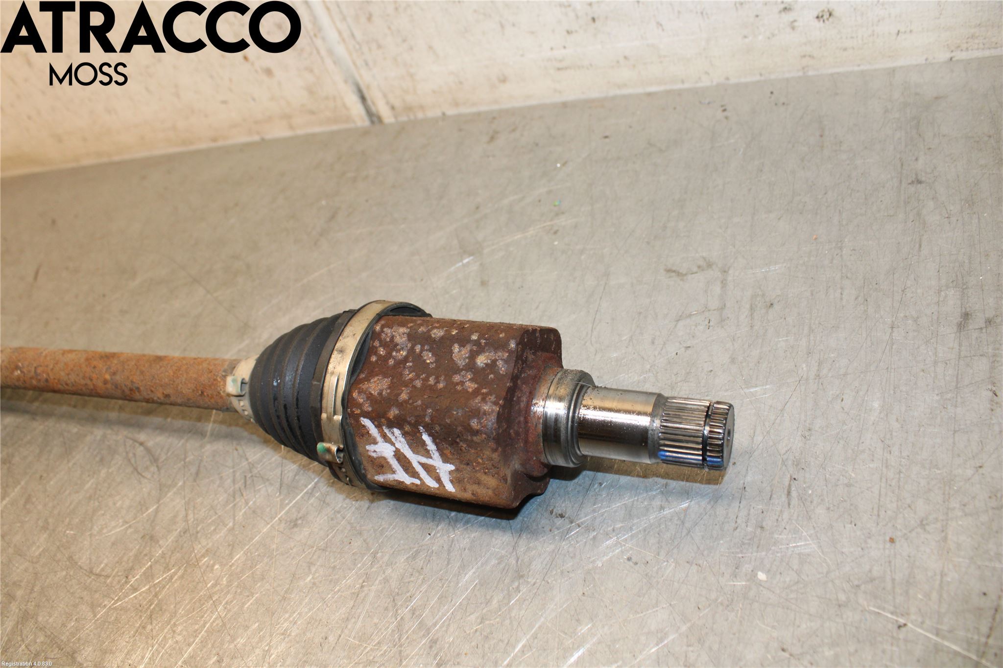Volkswagen VW UP! / E-UP! Drivaxel Fram Höger