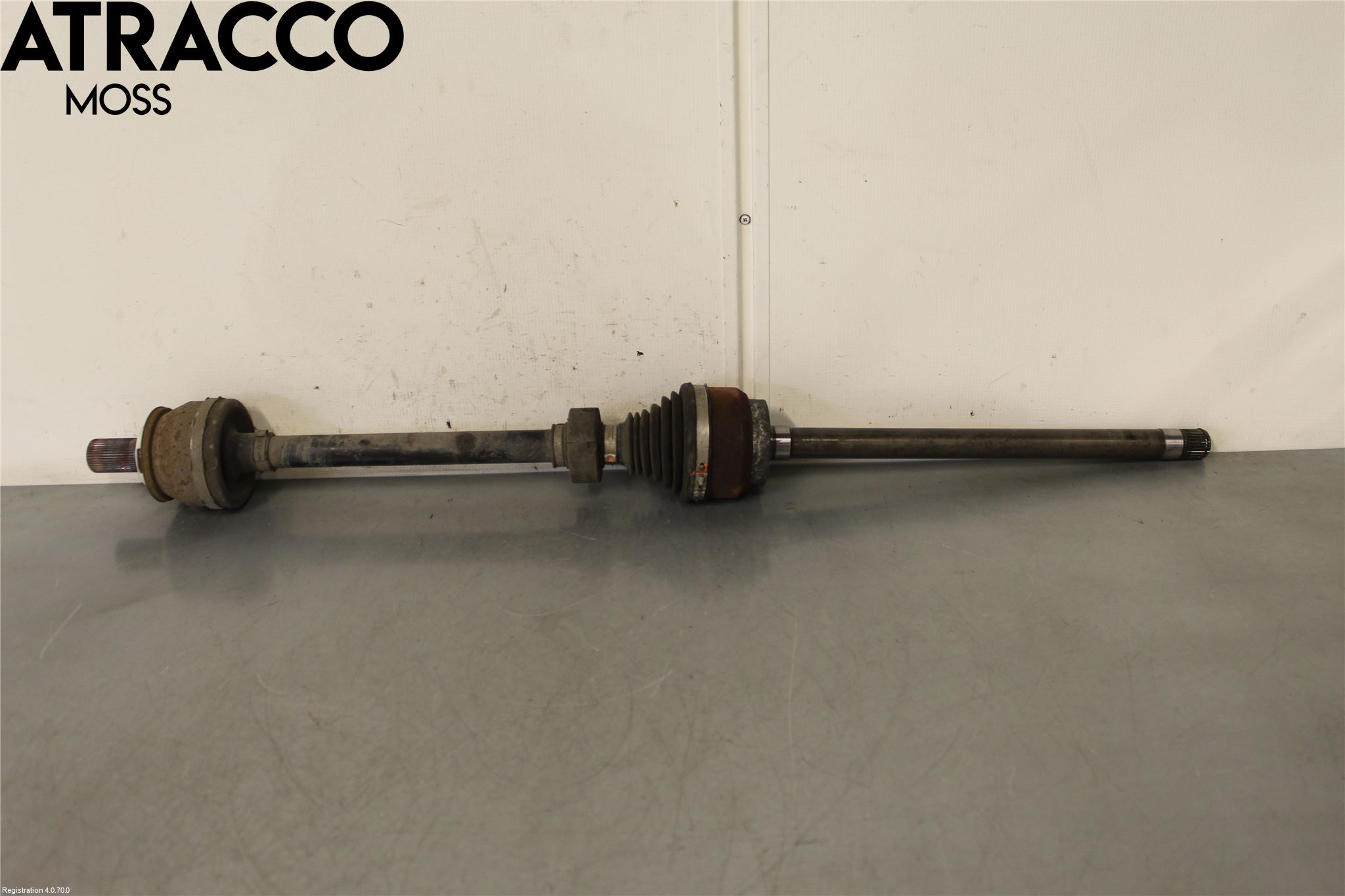 Volvo XC60 18- Drivaxel Bak Höger