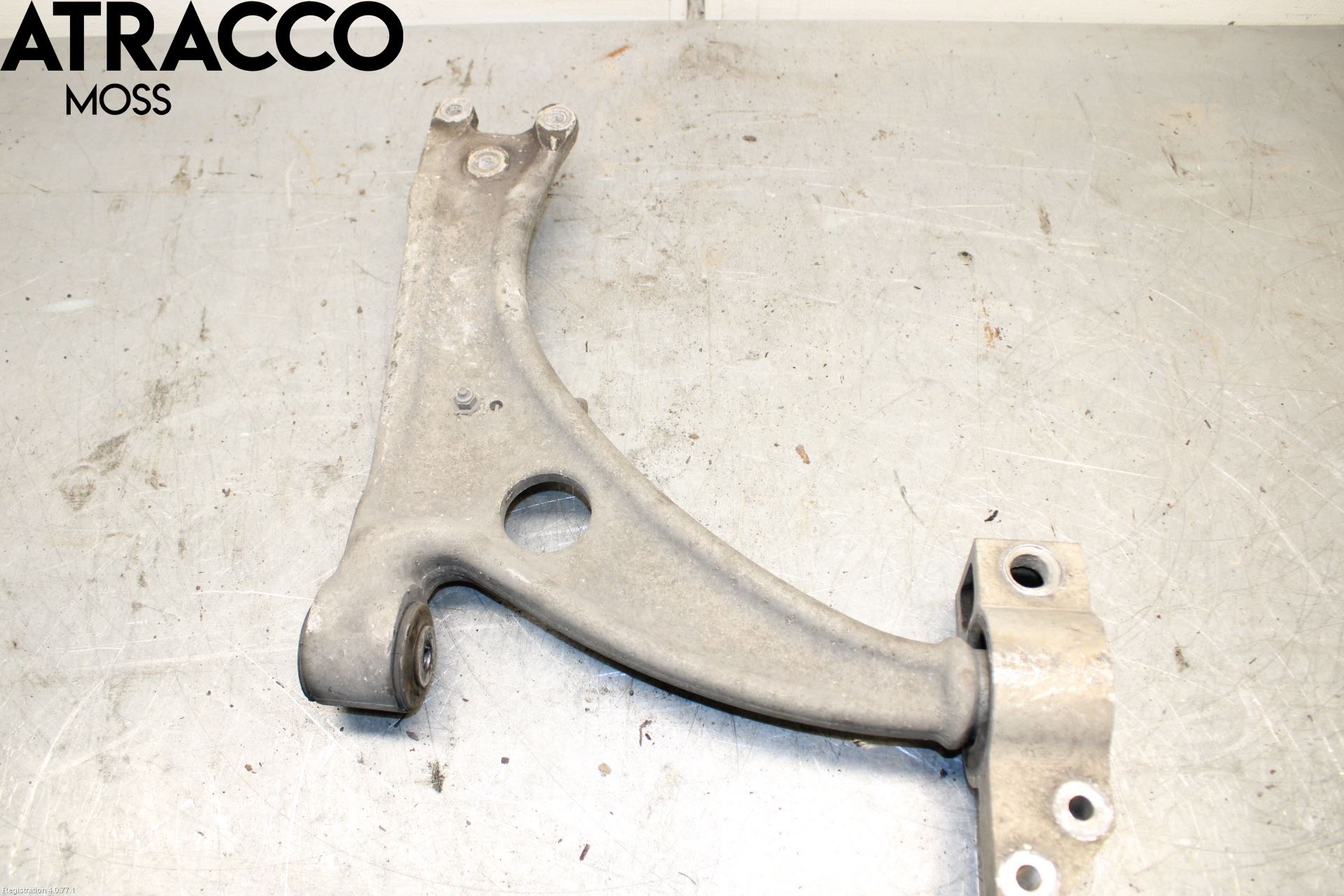 Audi A3/S3 05-13 Bärarm Fram Undre Vä