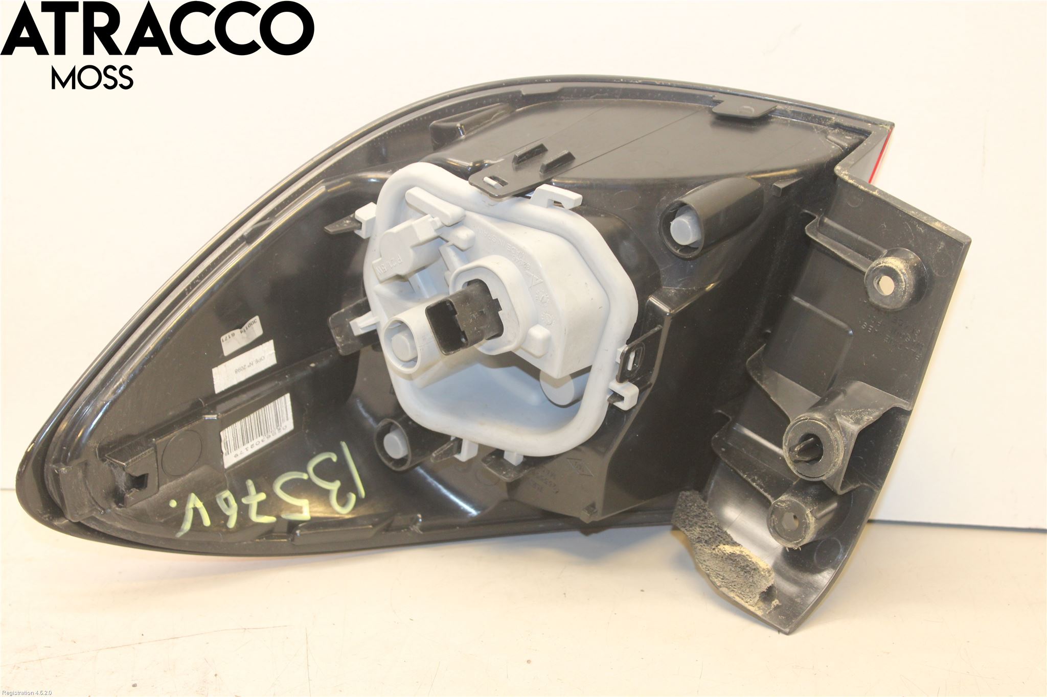 Renault CAPTUR 13-19 Bakljus Vänster