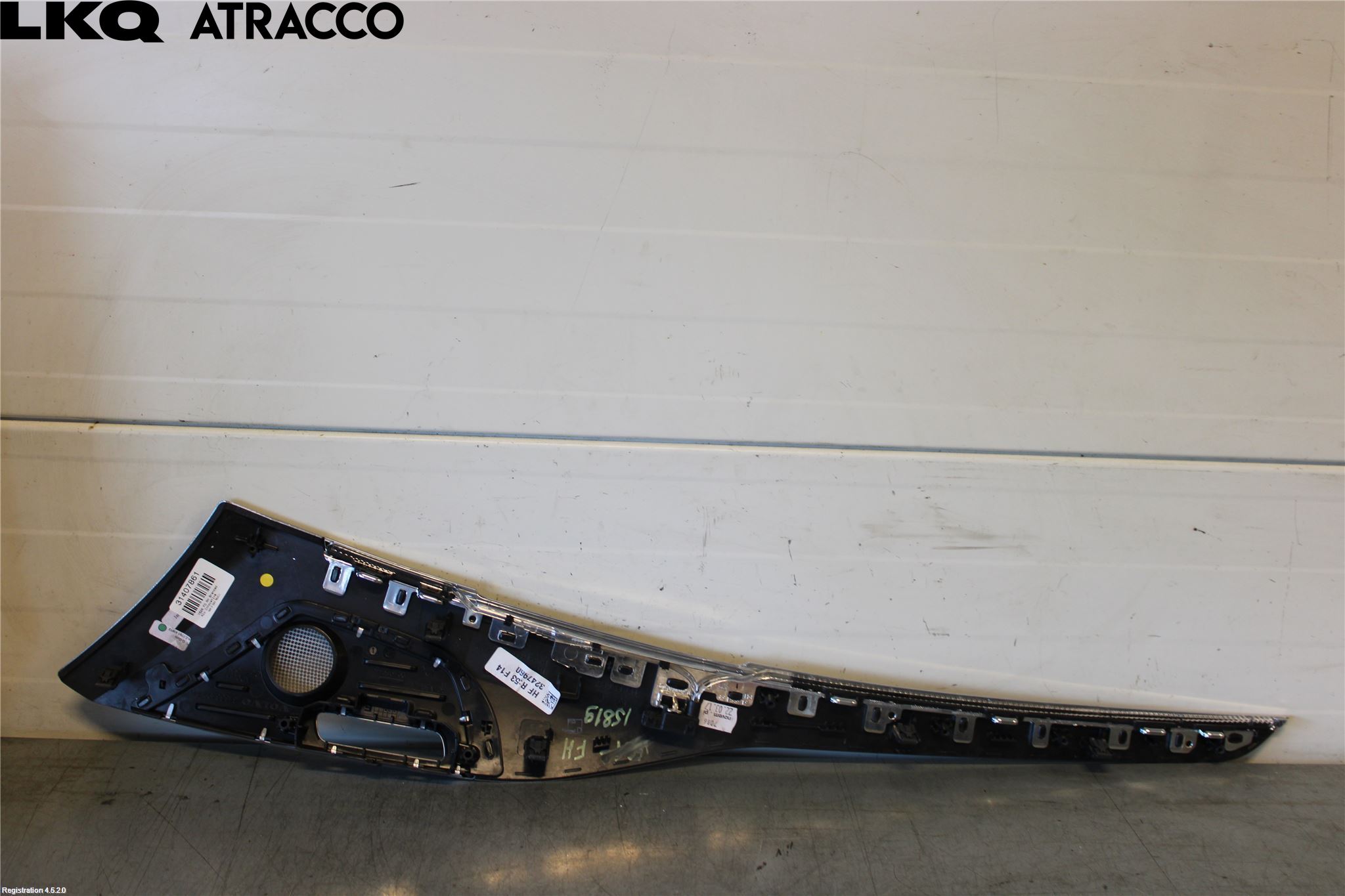 Volvo XC90/RECHARGE 16- Dörr Dekorlist Fram Hö