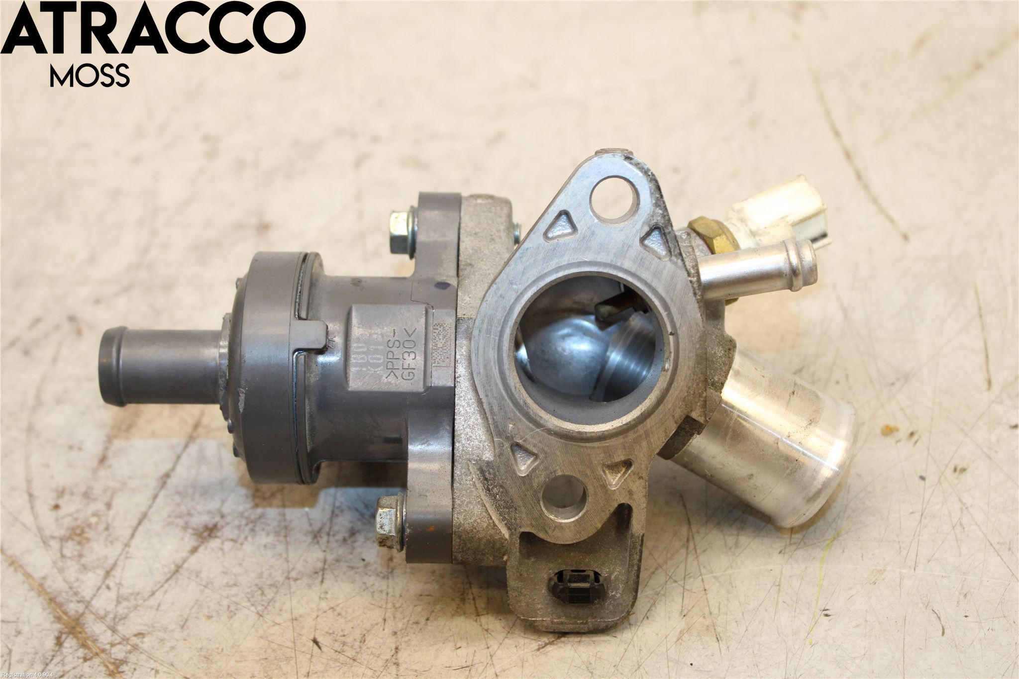 Toyota COROLLA 19- Termostathus-Lock