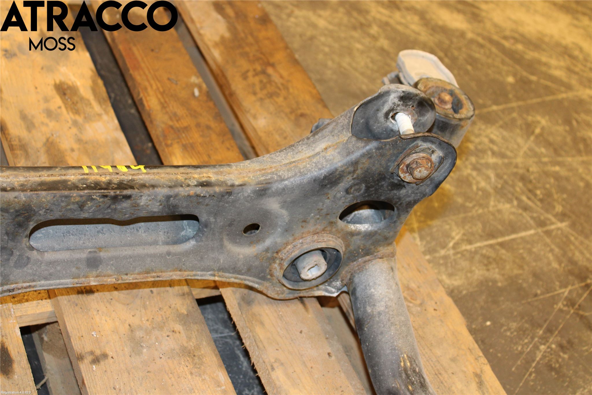 Audi A4/S4 B9 16-19 Bakaxelbalk