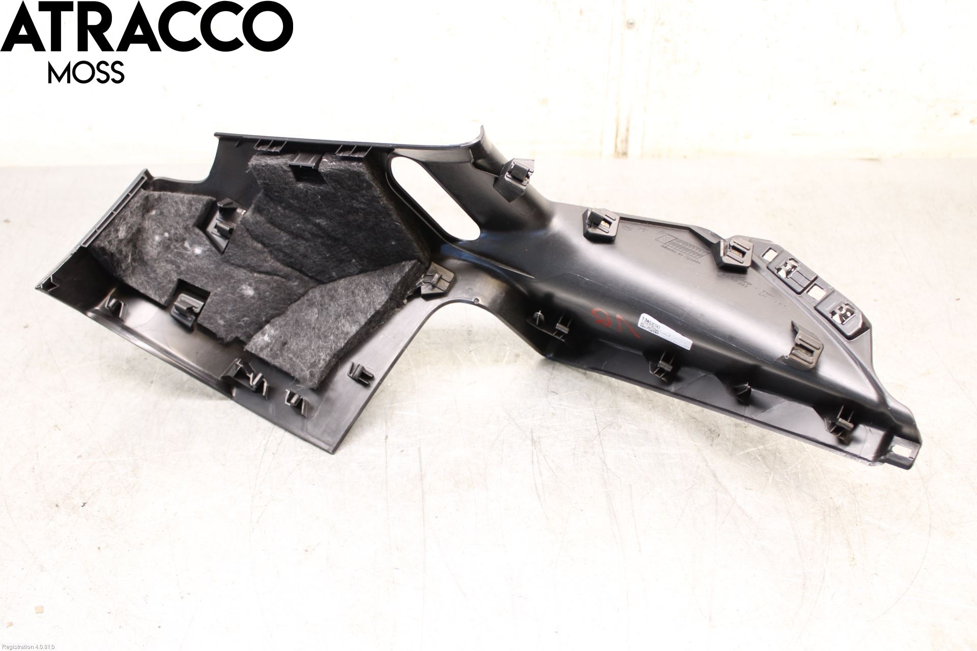 Porsche TAYCAN 20- Inr Plastd A-B-C Stolpe