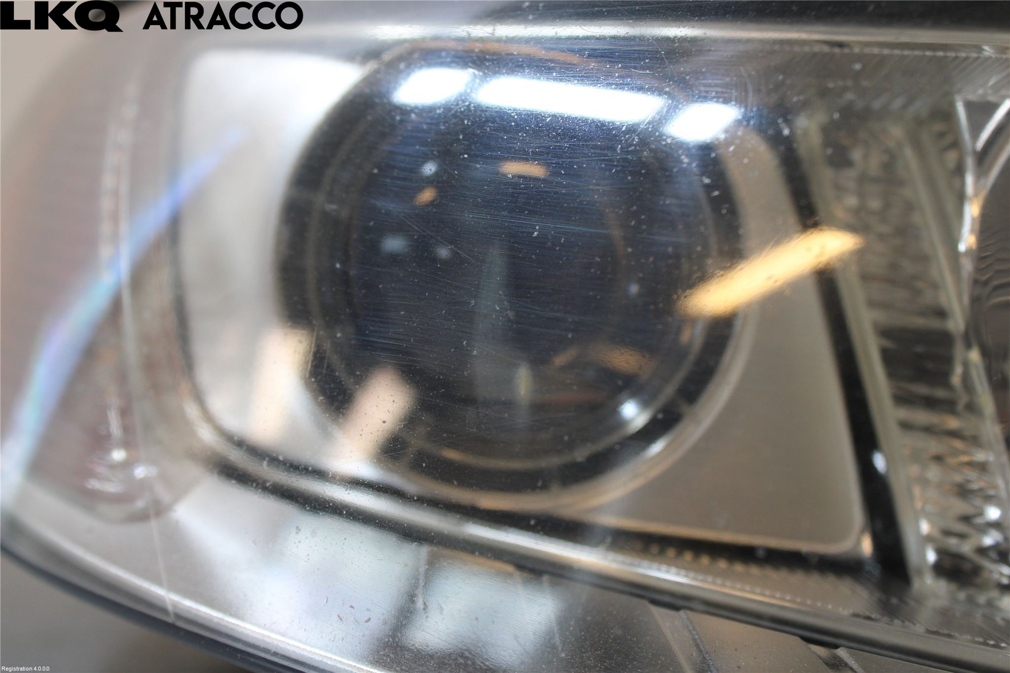 Volvo V70 08-13 Strålkastare Höger