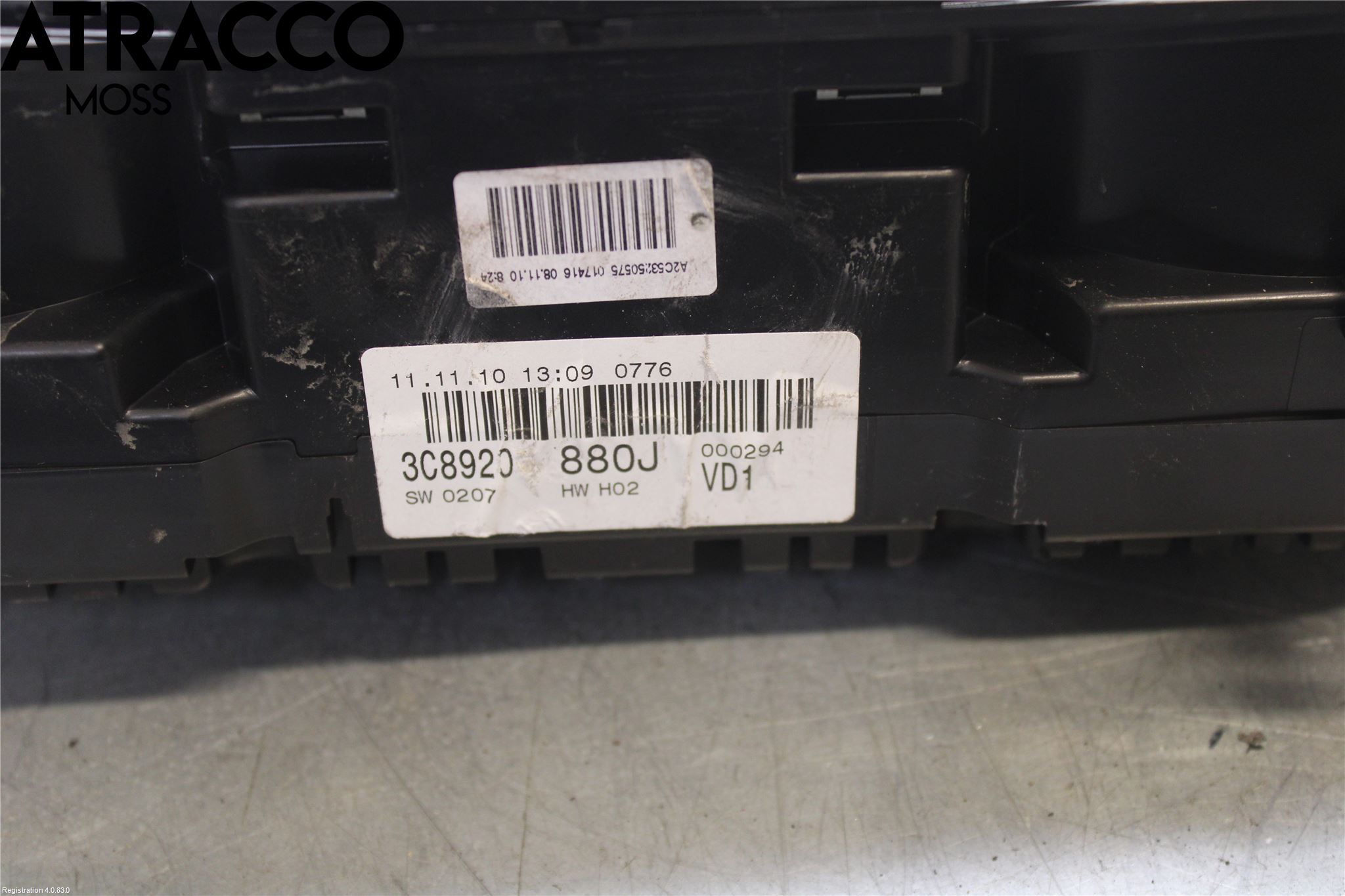 Volkswagen VW PASSAT 11-14 Instrument Komb