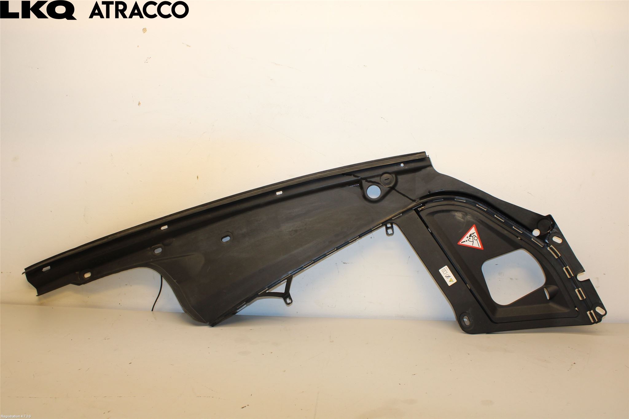 BMW 5 F10/F11/F18 09-17 Täckplast Front