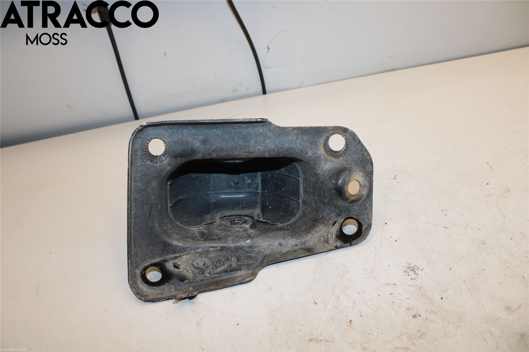 Volkswagen VW GOLF / E-GOLF VII 13-20 Bärarm Bak Höger
