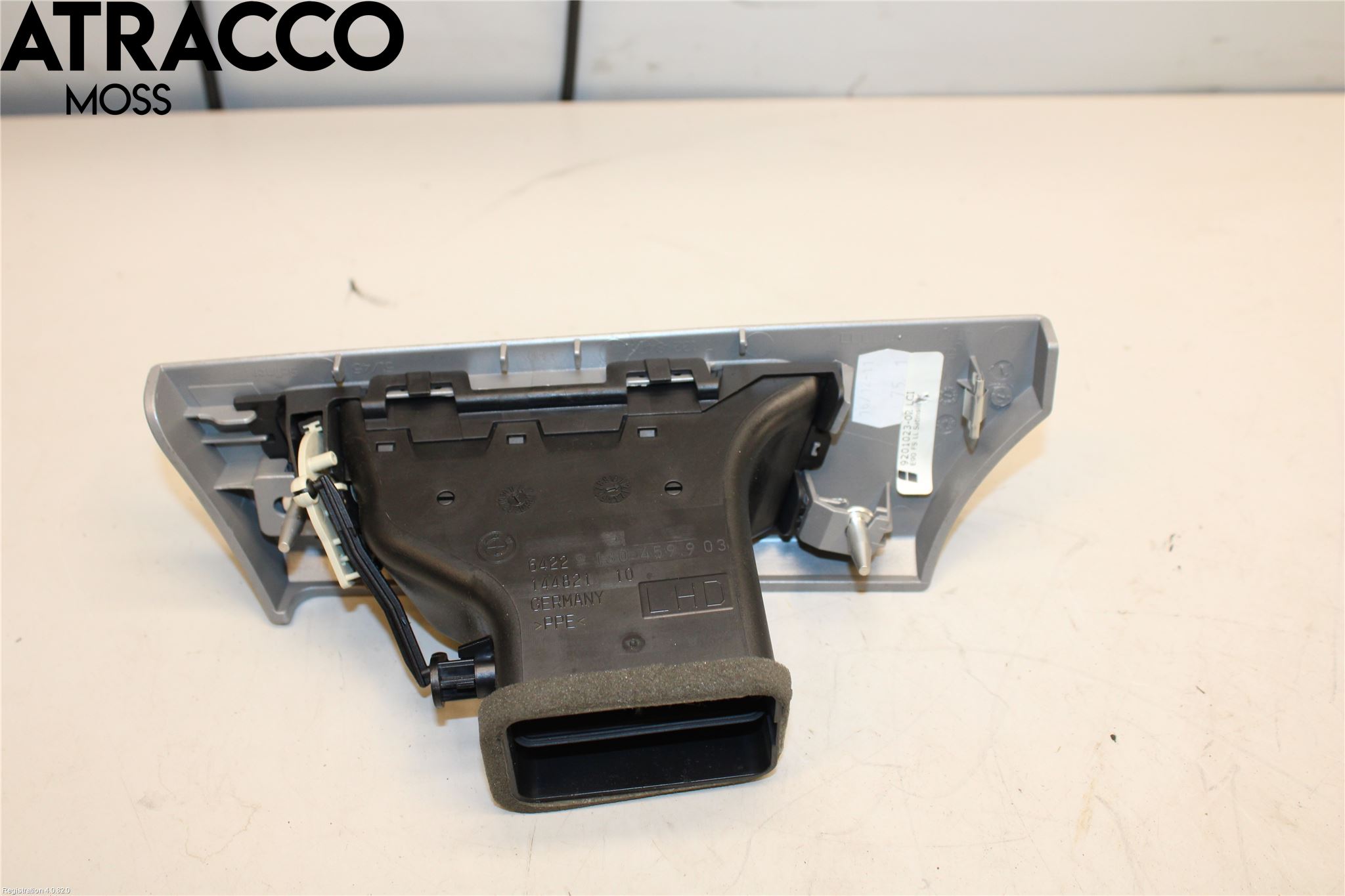 BMW 3 E90/91 SED/TOU 05-12 Defrosterkanal-Munstycke