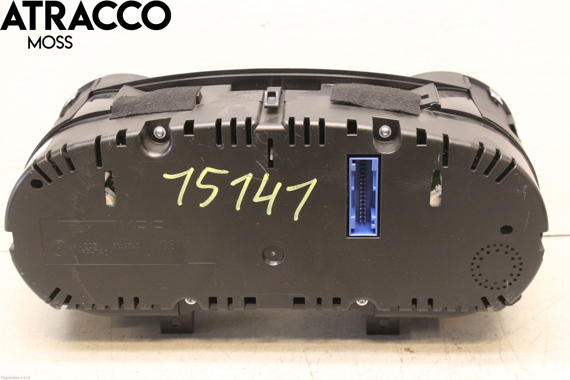Volkswagen VW CADDY      04-10 Instrument Komb