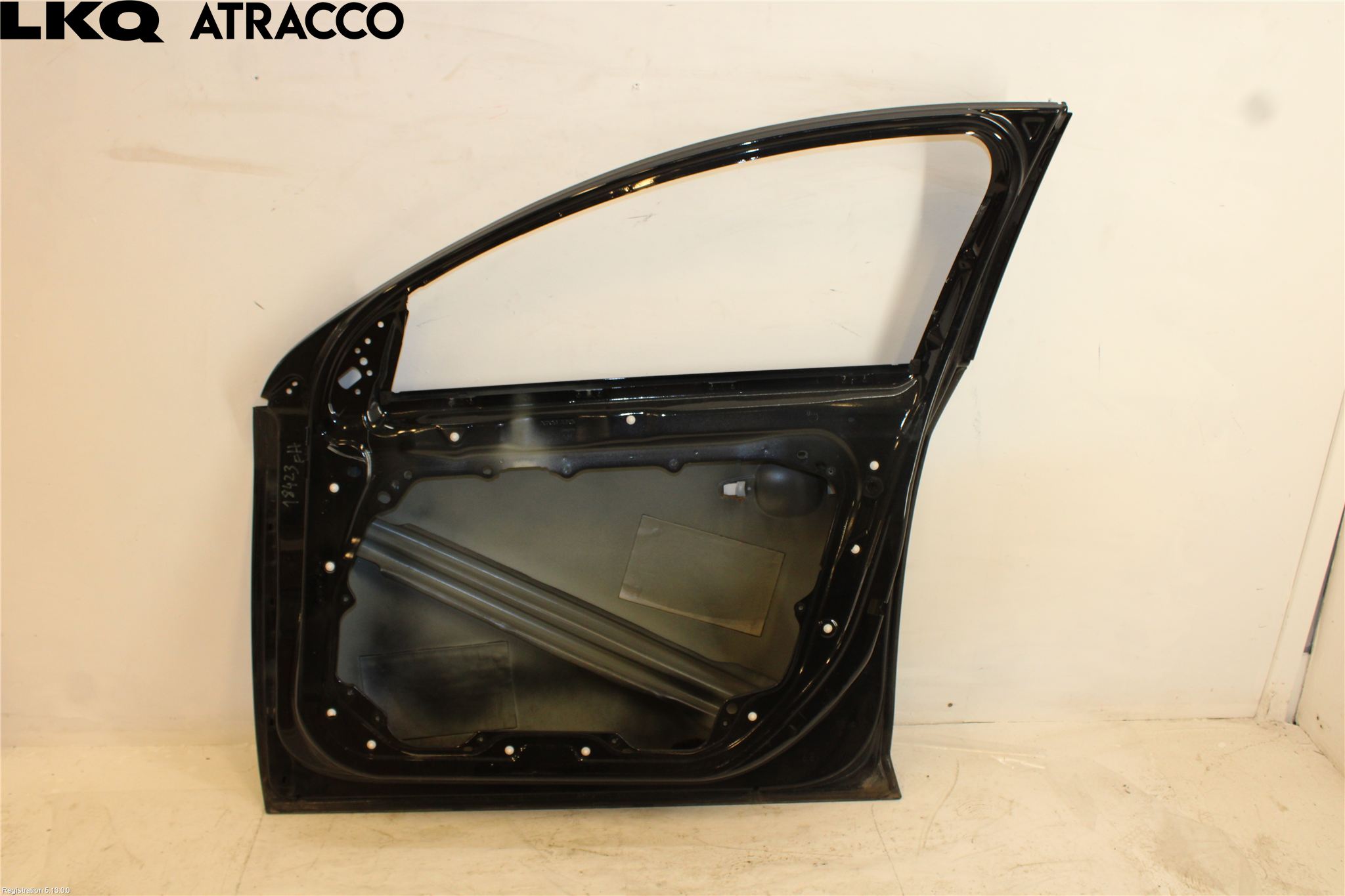 Volvo V60 11-13 Dörr Fram Höger