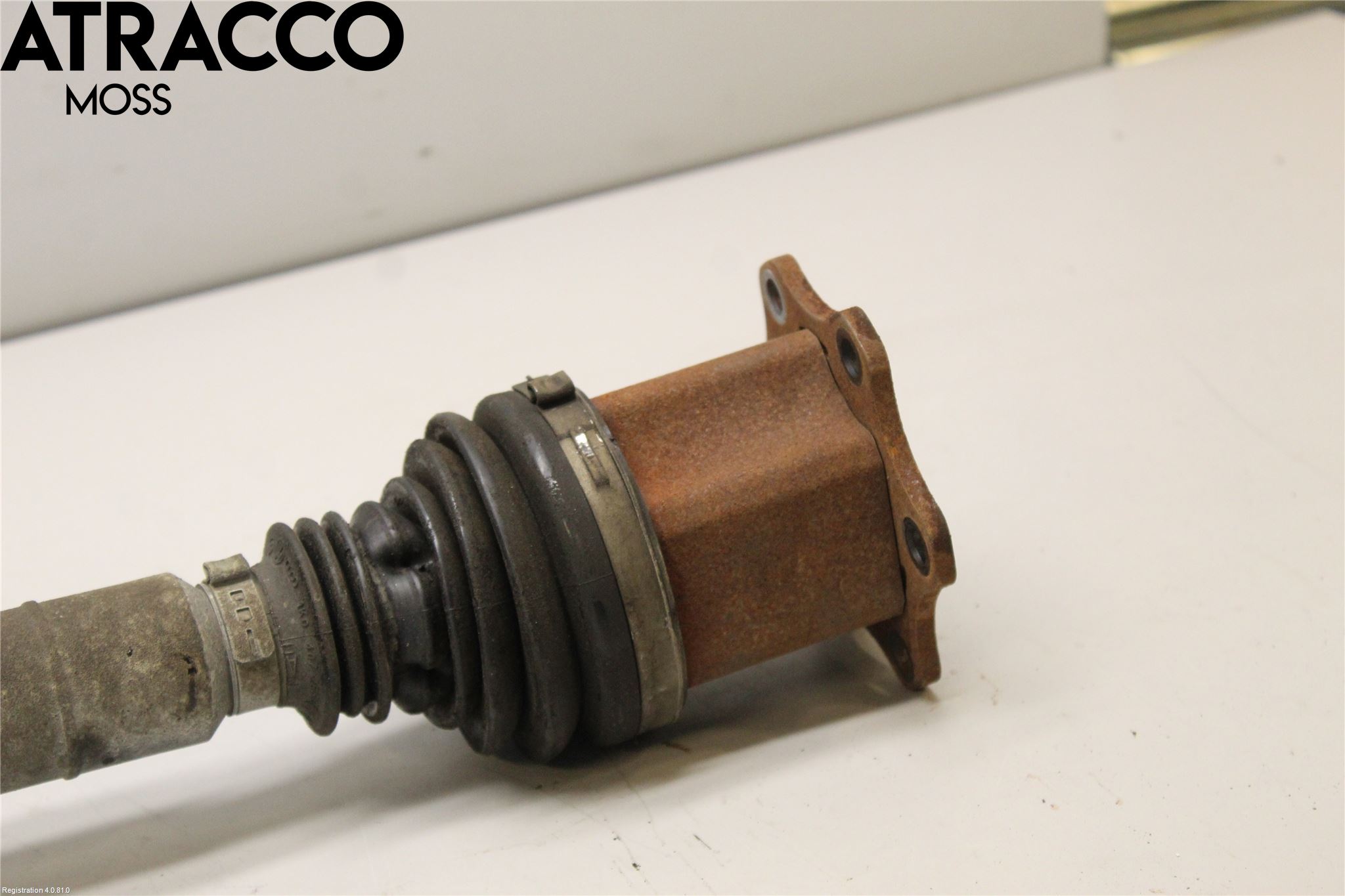 Volkswagen VW PASSAT 15-19 Drivaxel Fram Höger