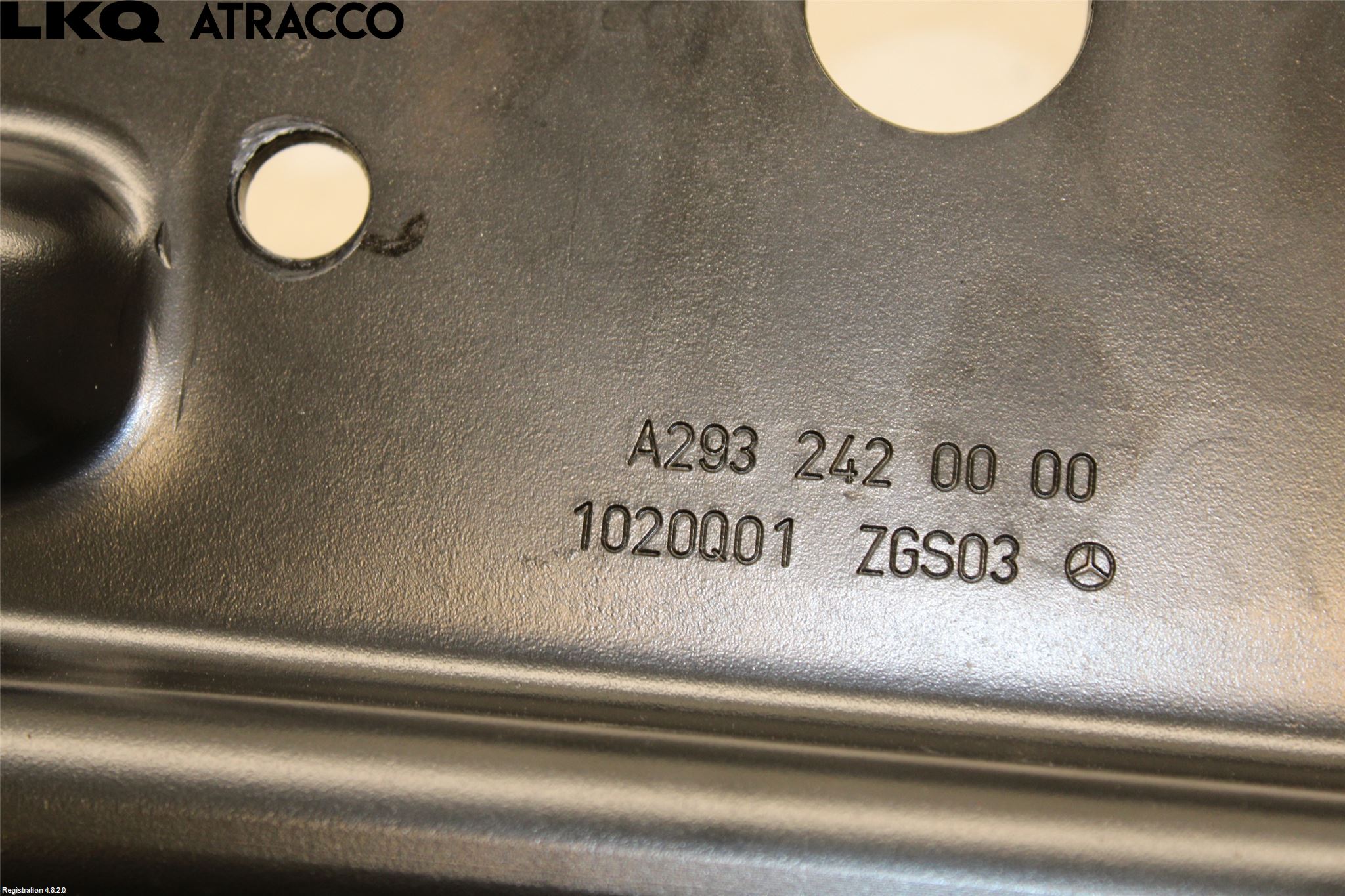 Mercedes-Benz MB EQC (N293) 20- Motorfäste