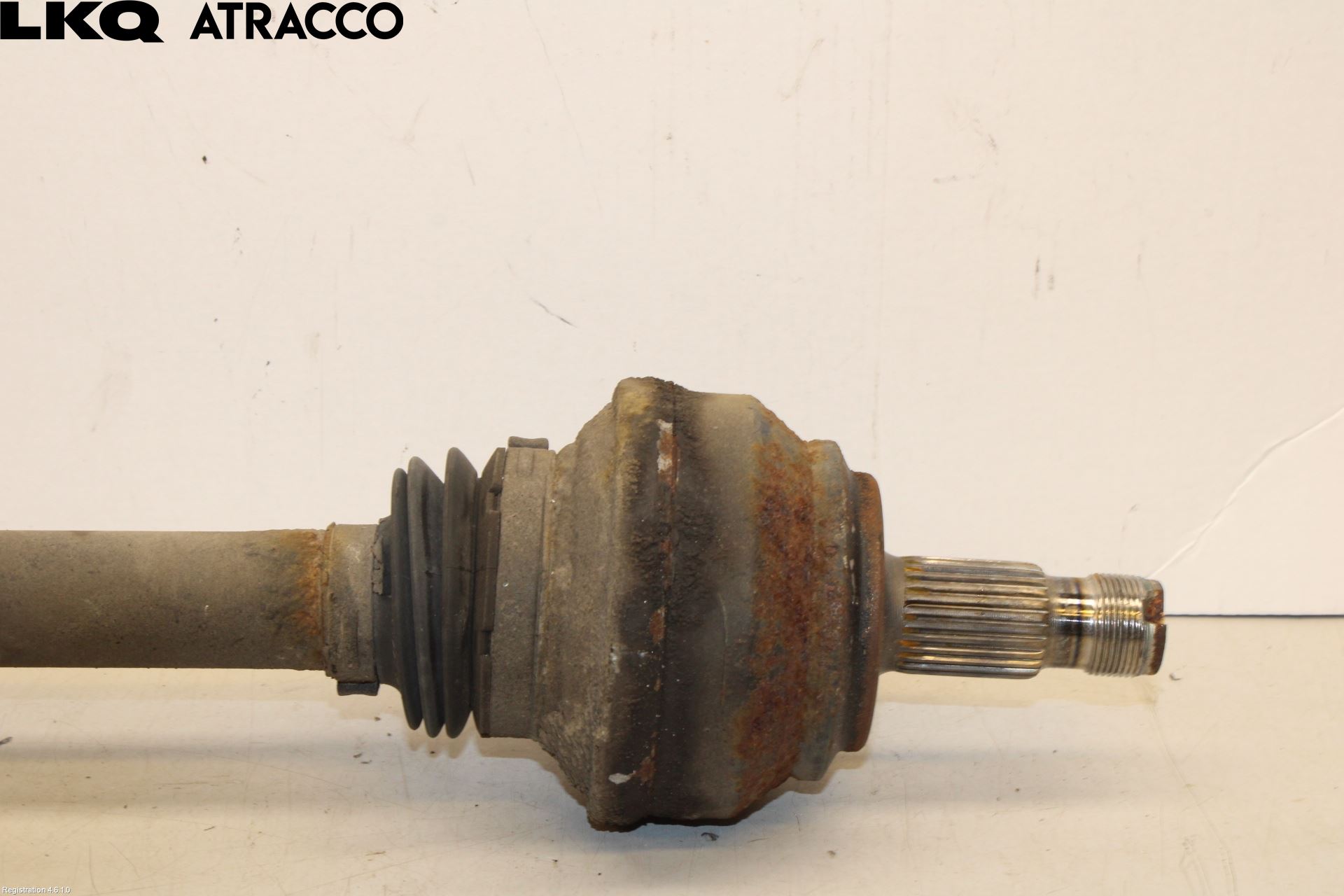 Mercedes-Benz MB C-KLASS (W205) 14-21 Drivaxel Bak Vänster