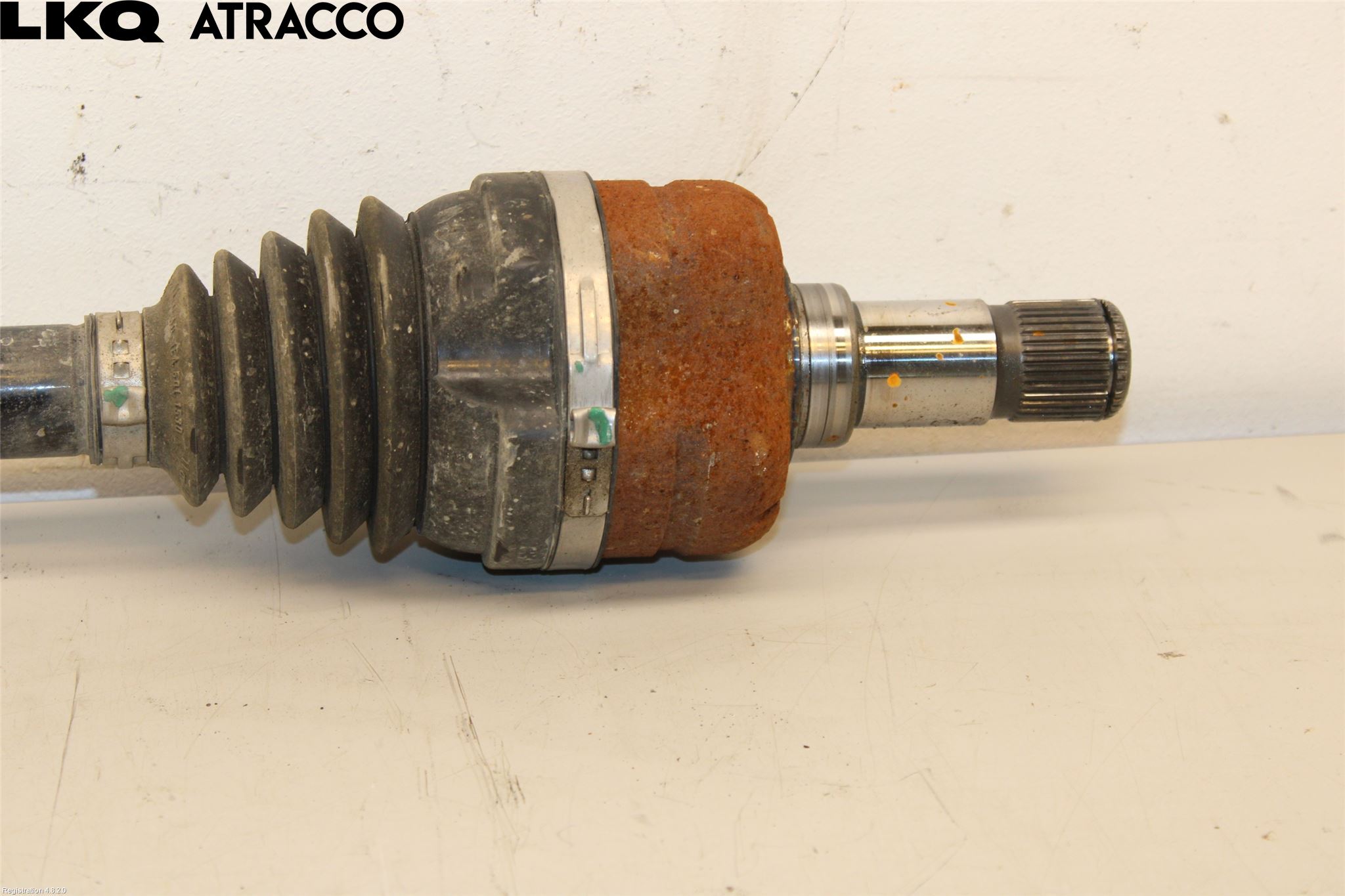 Audi Q4 E-TRON FZ 22- Drivaxel Bak Höger