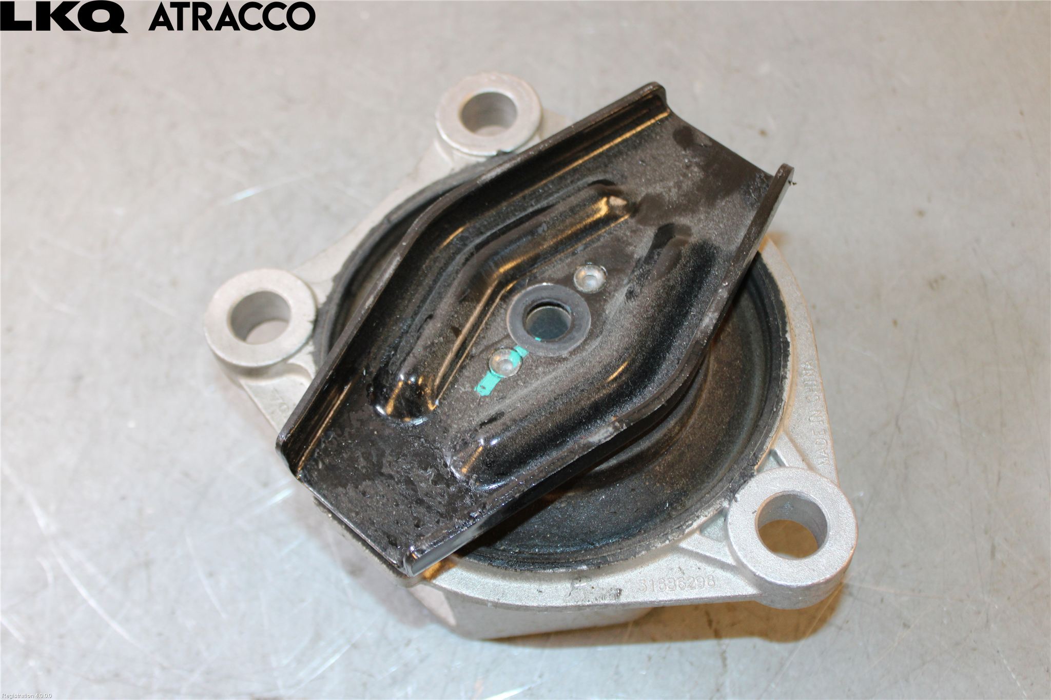 Volvo EX40 25- Motorkudde