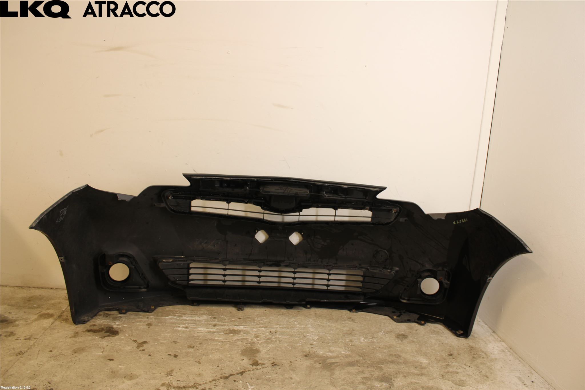 Toyota VERSO-S 11-16 Stötfångare Fram