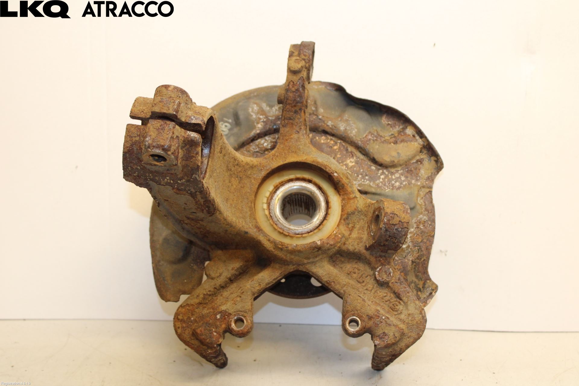 Volkswagen VW POLO 10-17 Styrspindel Lagerhus Hö