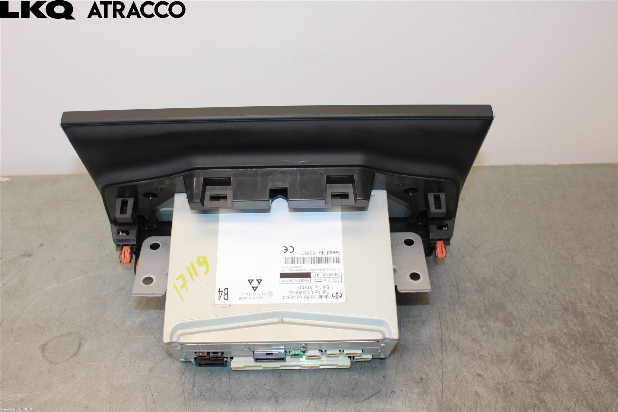 Toyota bZ4X EA10 22- Radio