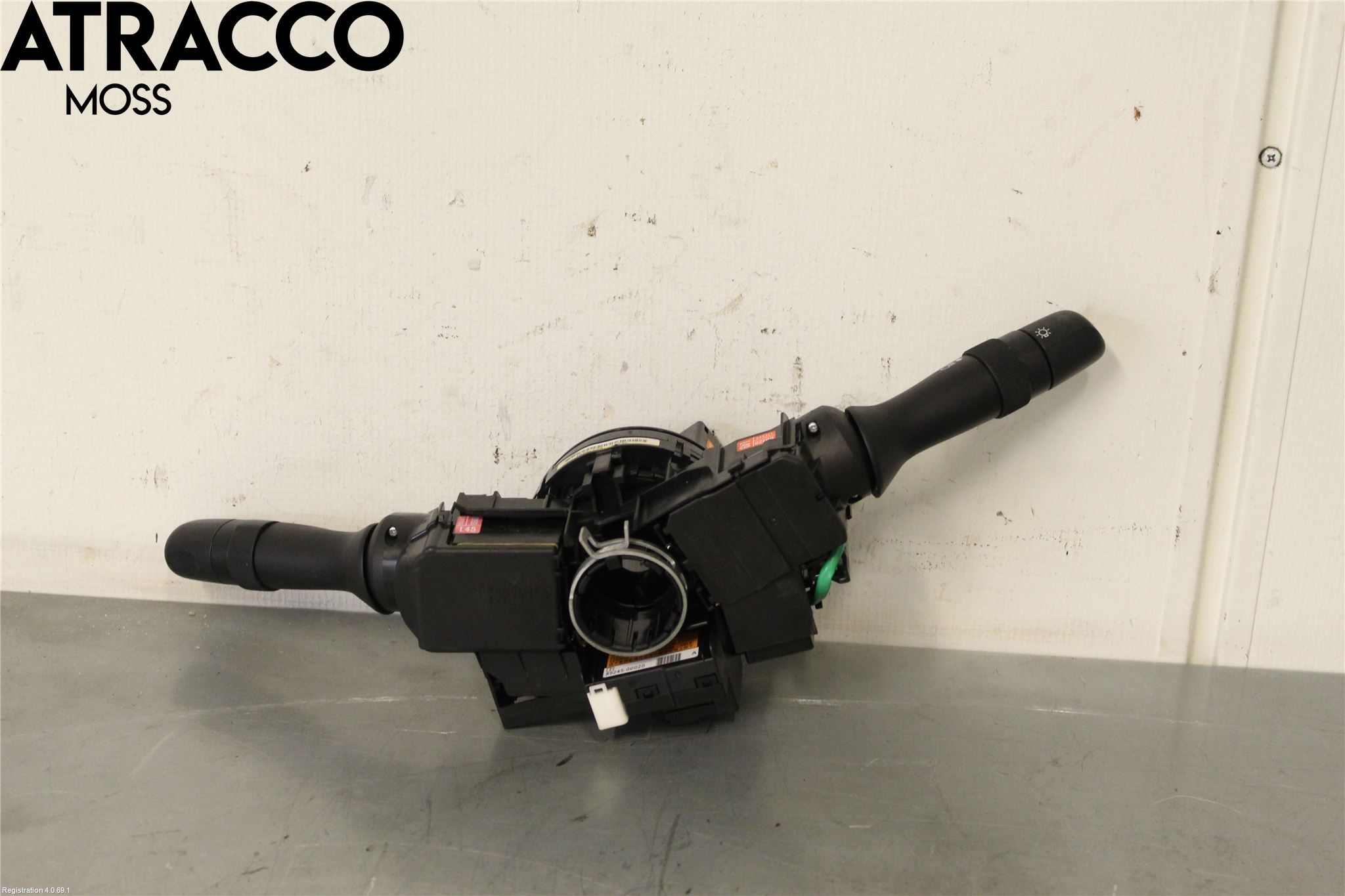Toyota YARIS XP130 15-20 Spakcentral