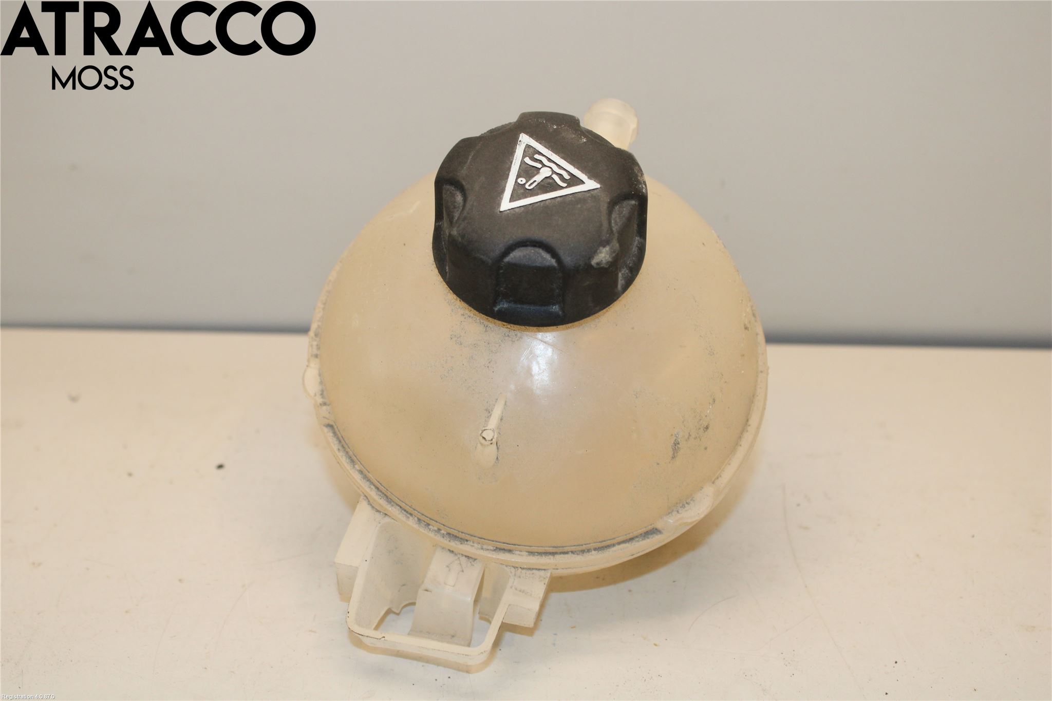 Peugeot 5008 17-24 Expansionstank