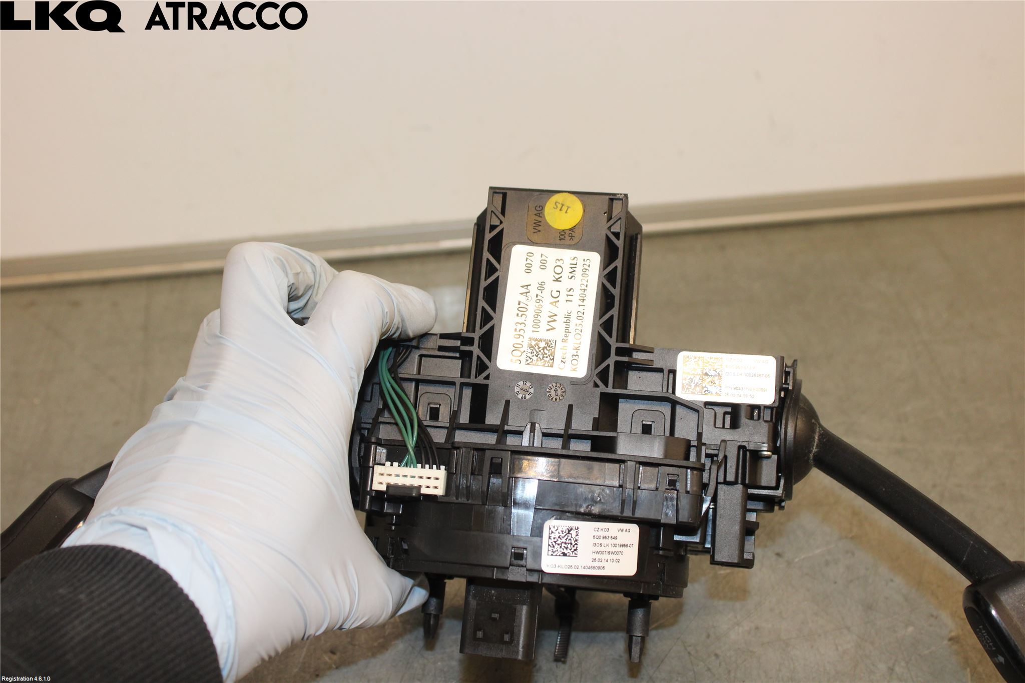 Volkswagen VW GOLF / E-GOLF VII 13-20 Spakcentral