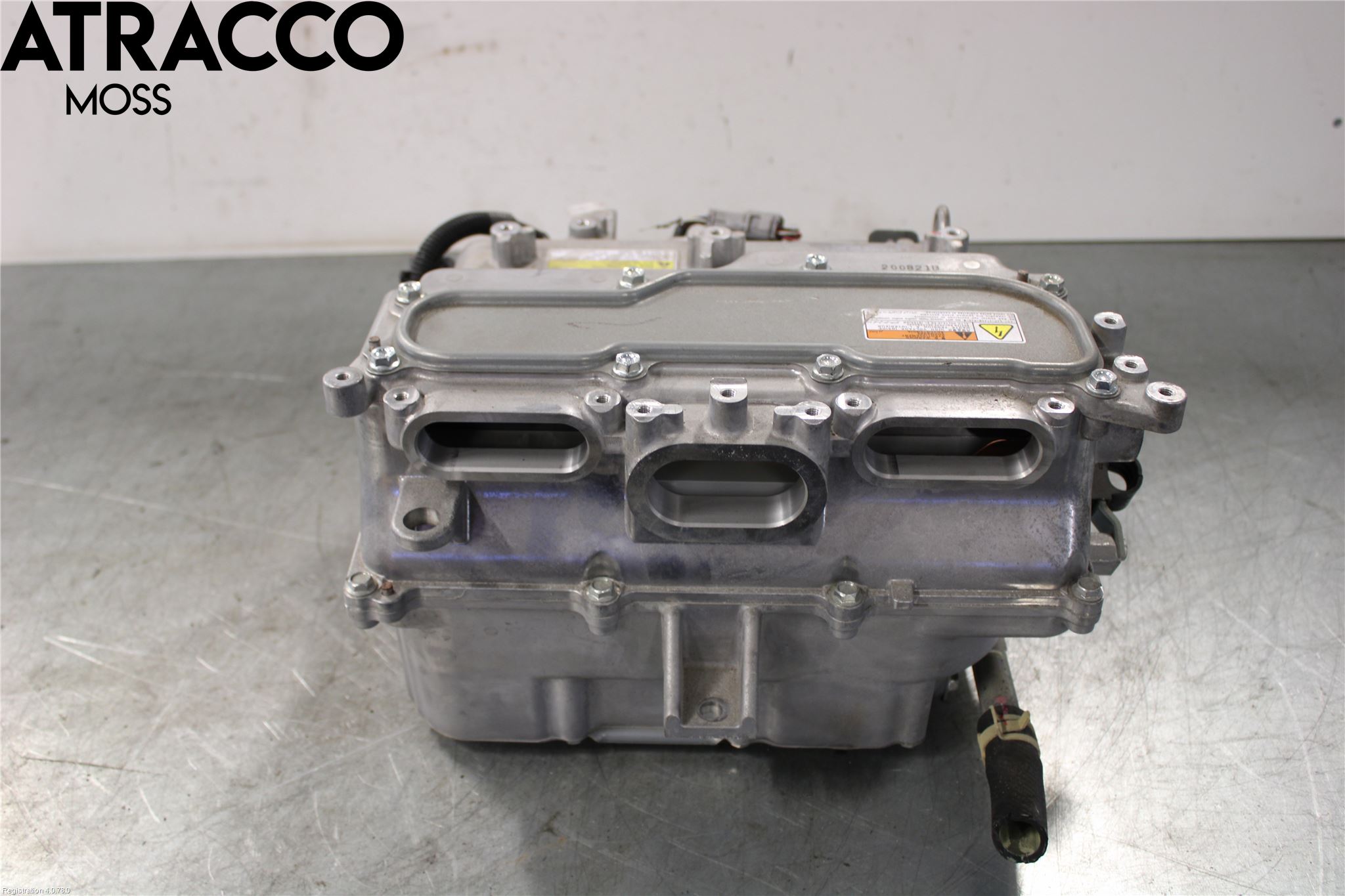 Mitsubishi OUTLANDER 13-21 Hybridconverter