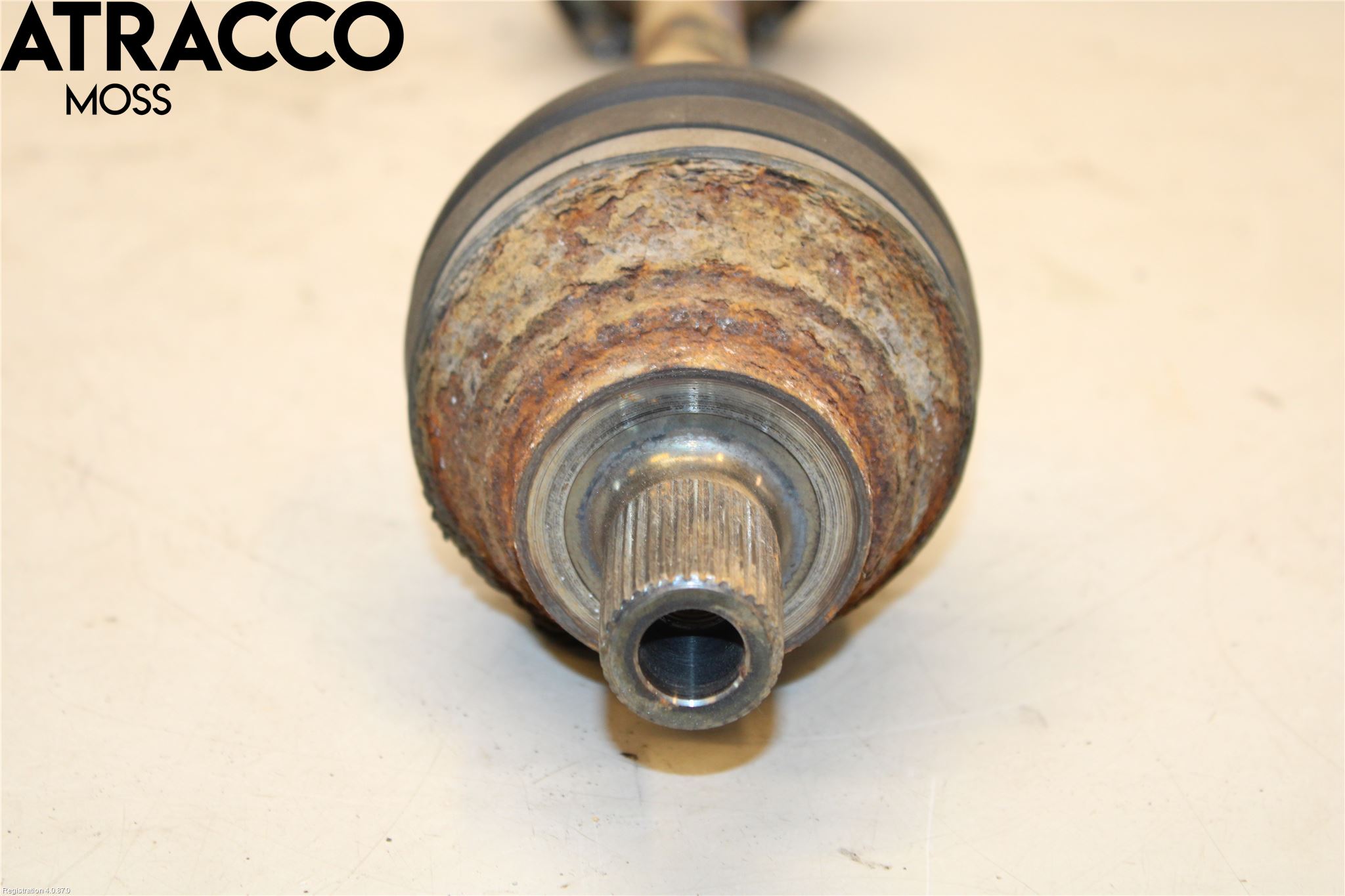 Volkswagen VW GOLF VI 09-13 Drivaxel Fram Vänster