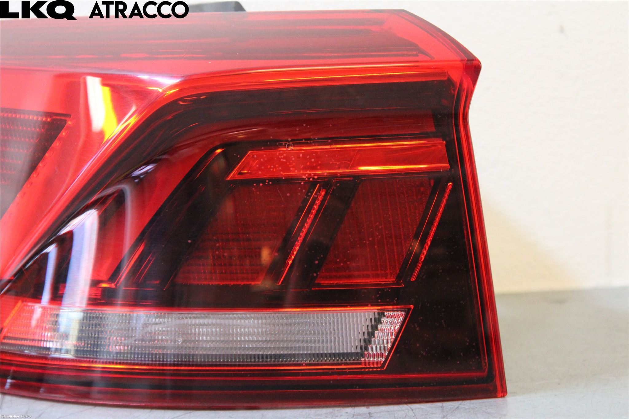 Volkswagen VW T-ROC 18- Bakljus Vänster