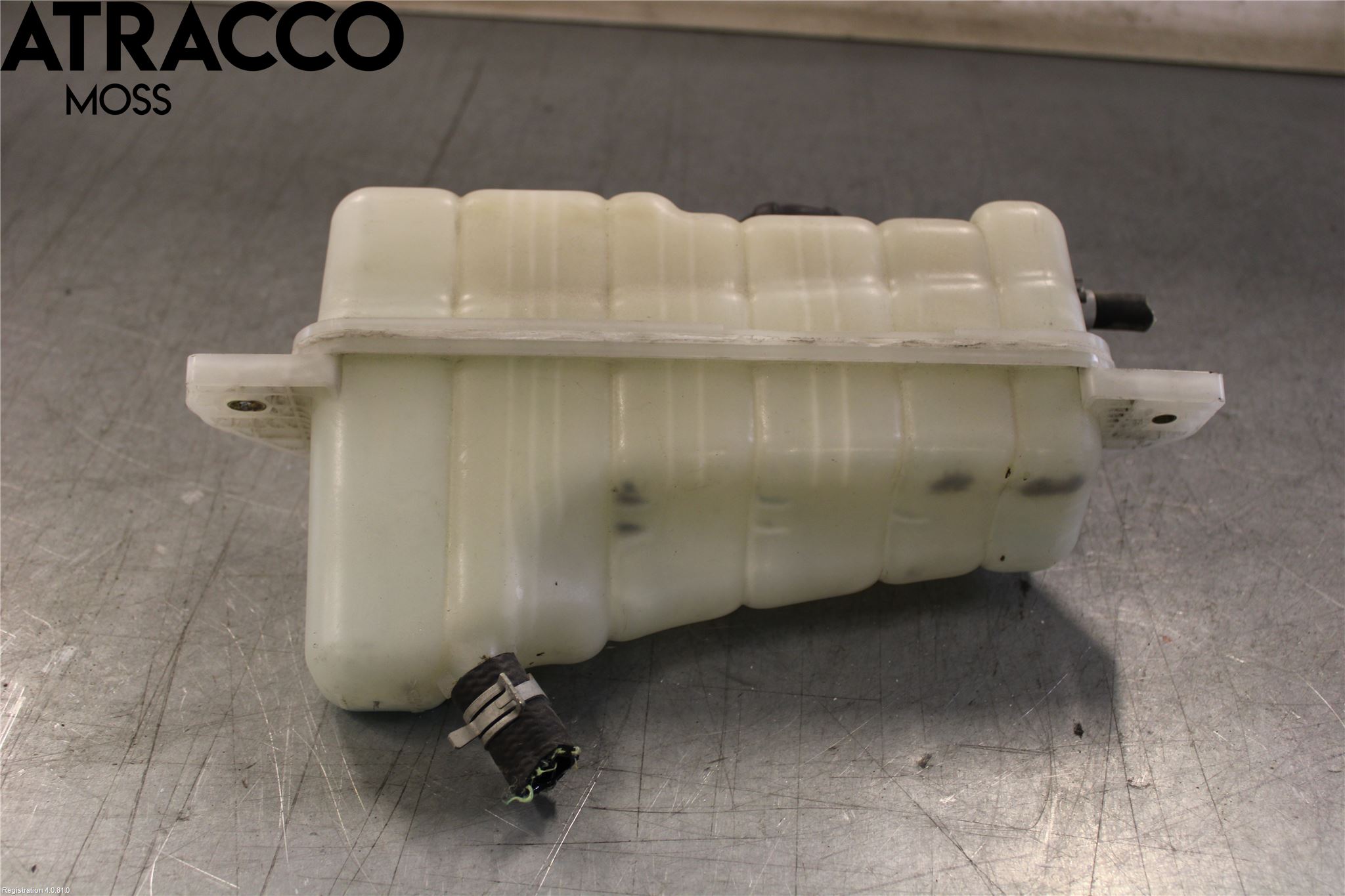 Nissan JUKE 14-19 Expansionstank